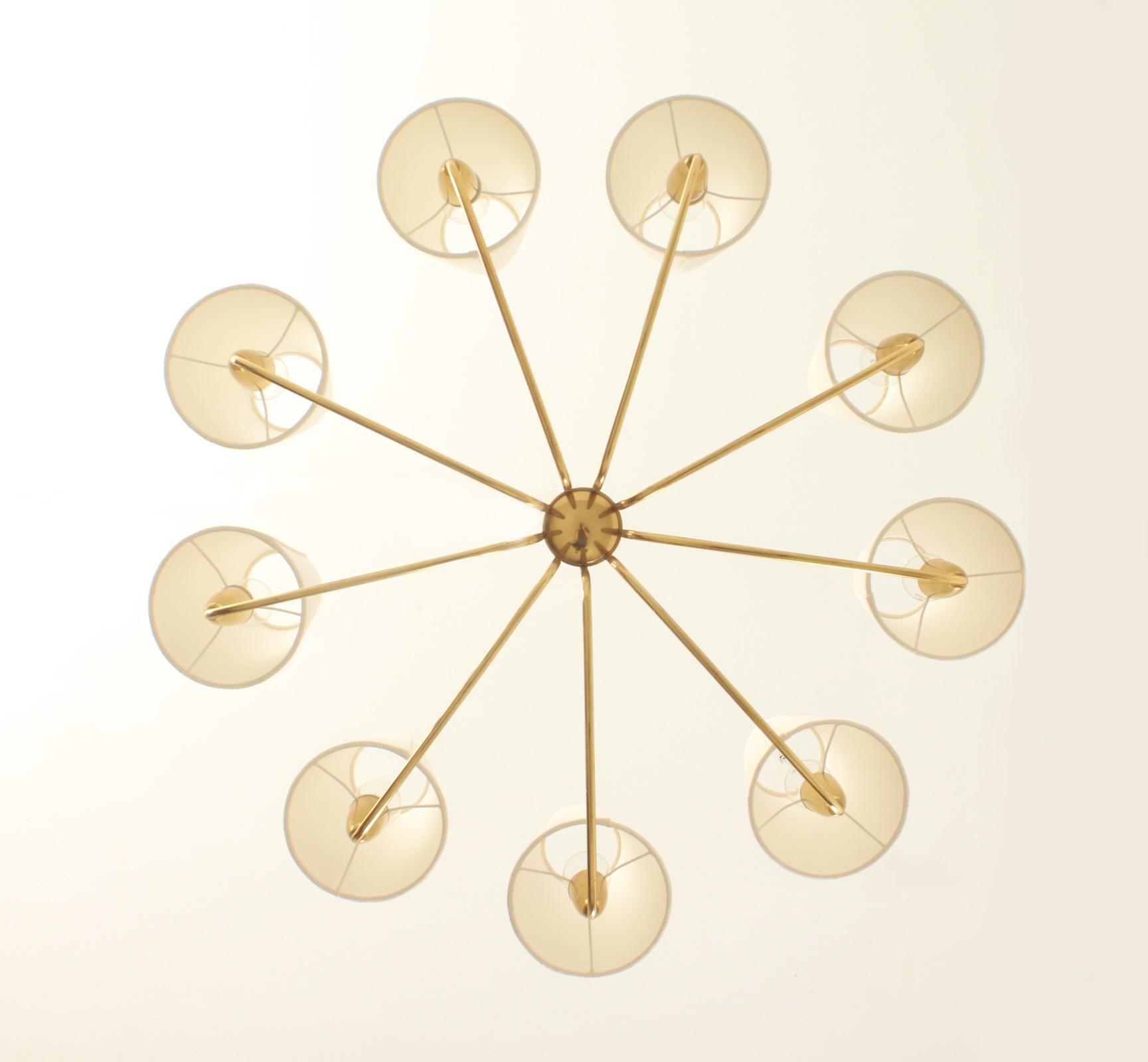 Swedish Brass Chandelier with Nine Arms, 1940's en venta 3