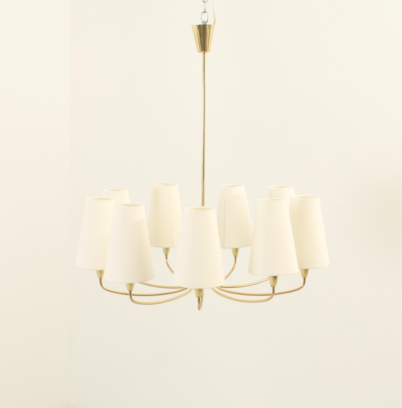 Swedish Brass Chandelier with Nine Arms, 1940's en venta 5