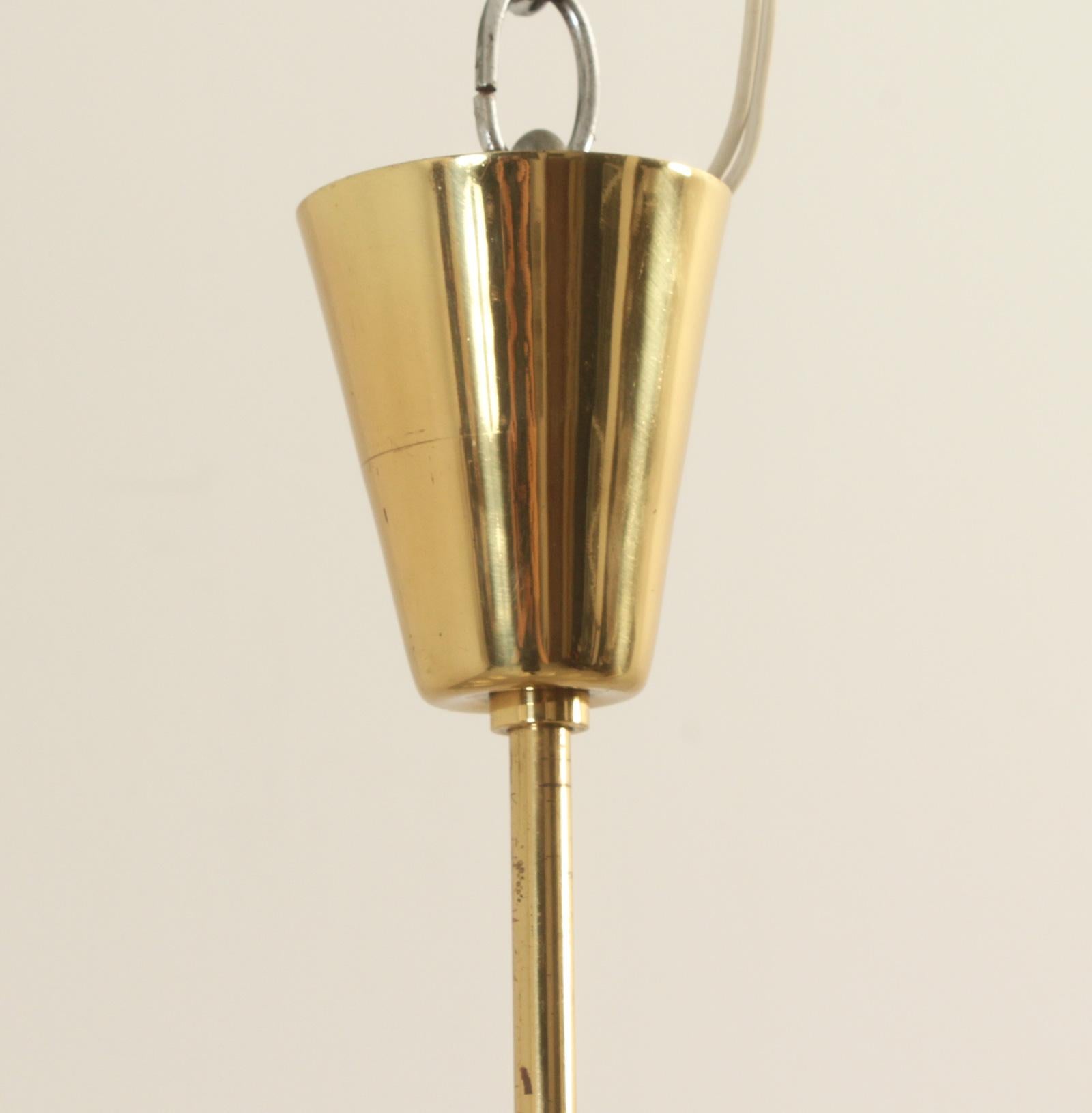Swedish Brass Chandelier with Nine Arms, 1940's Latón en venta
