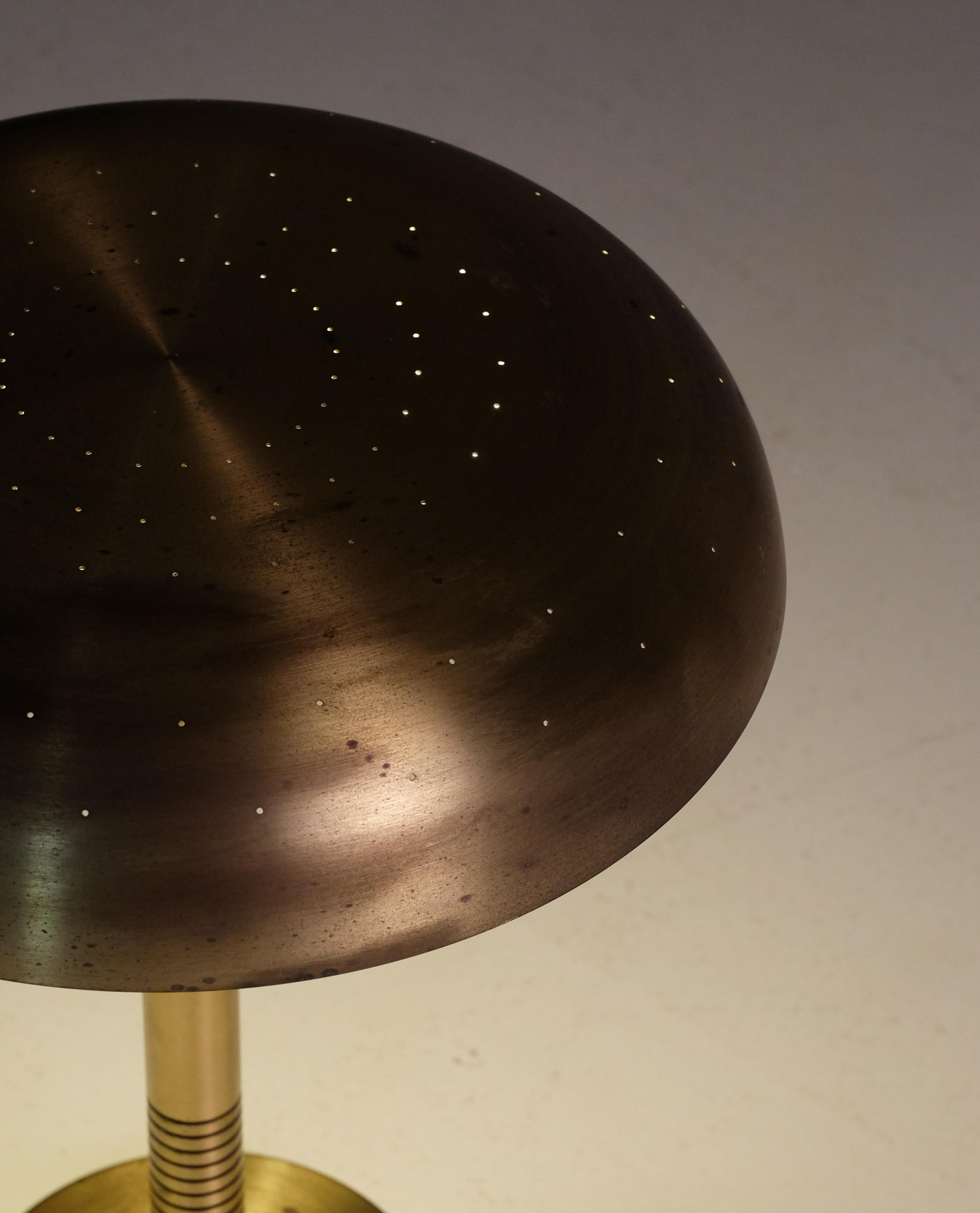 Swedish Brass Table Lamp by Boréns, 1950s In Good Condition For Sale In Stockholm, SE
