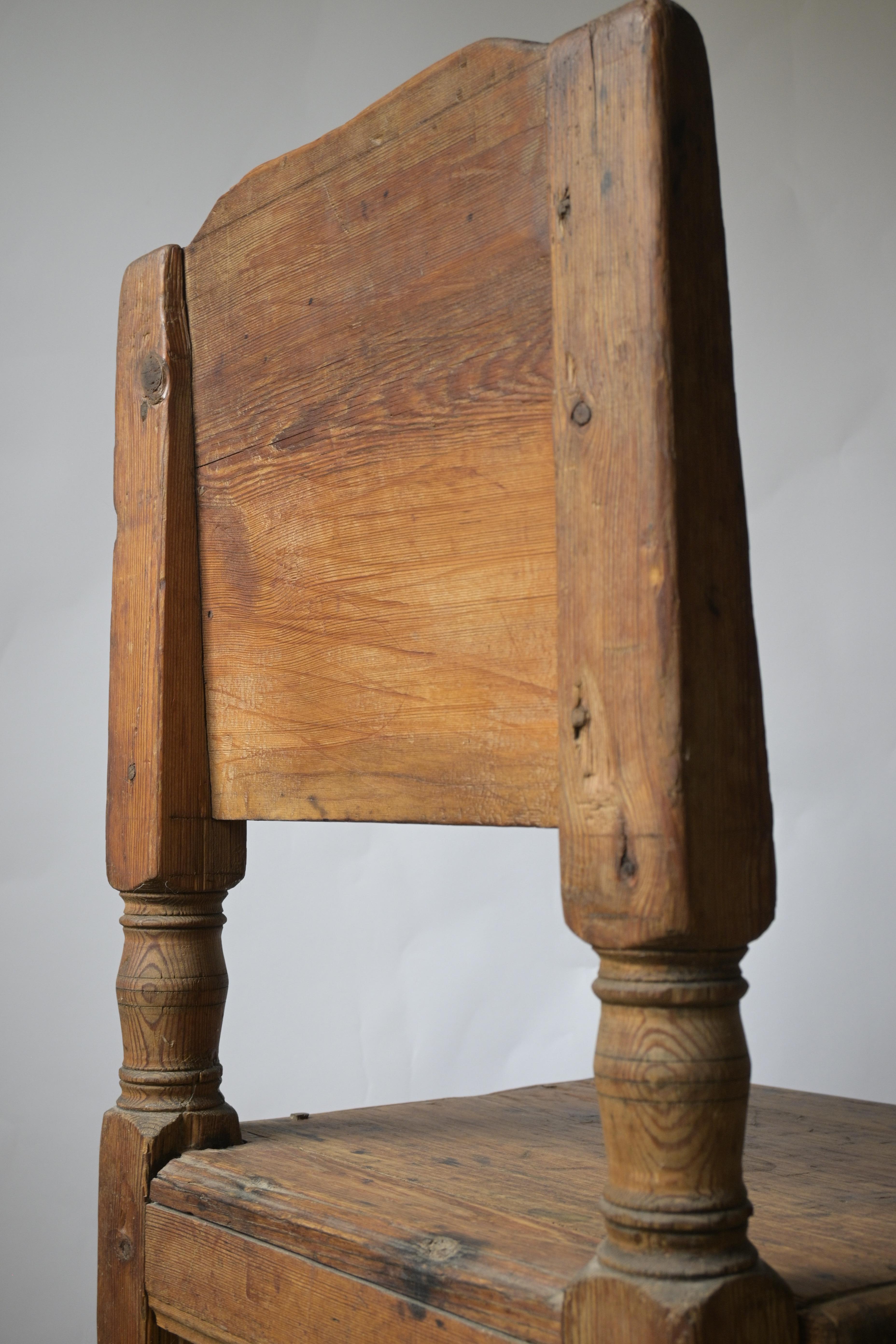 Swedish Brick Chair with Painted Panel, from Dalarna ca 1770–1779 For Sale 1