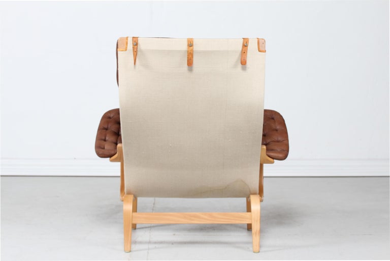 Swedish Bruno Mathsson Pernilla Easy Chair of Beech and Cognac Colored Leather For Sale 3