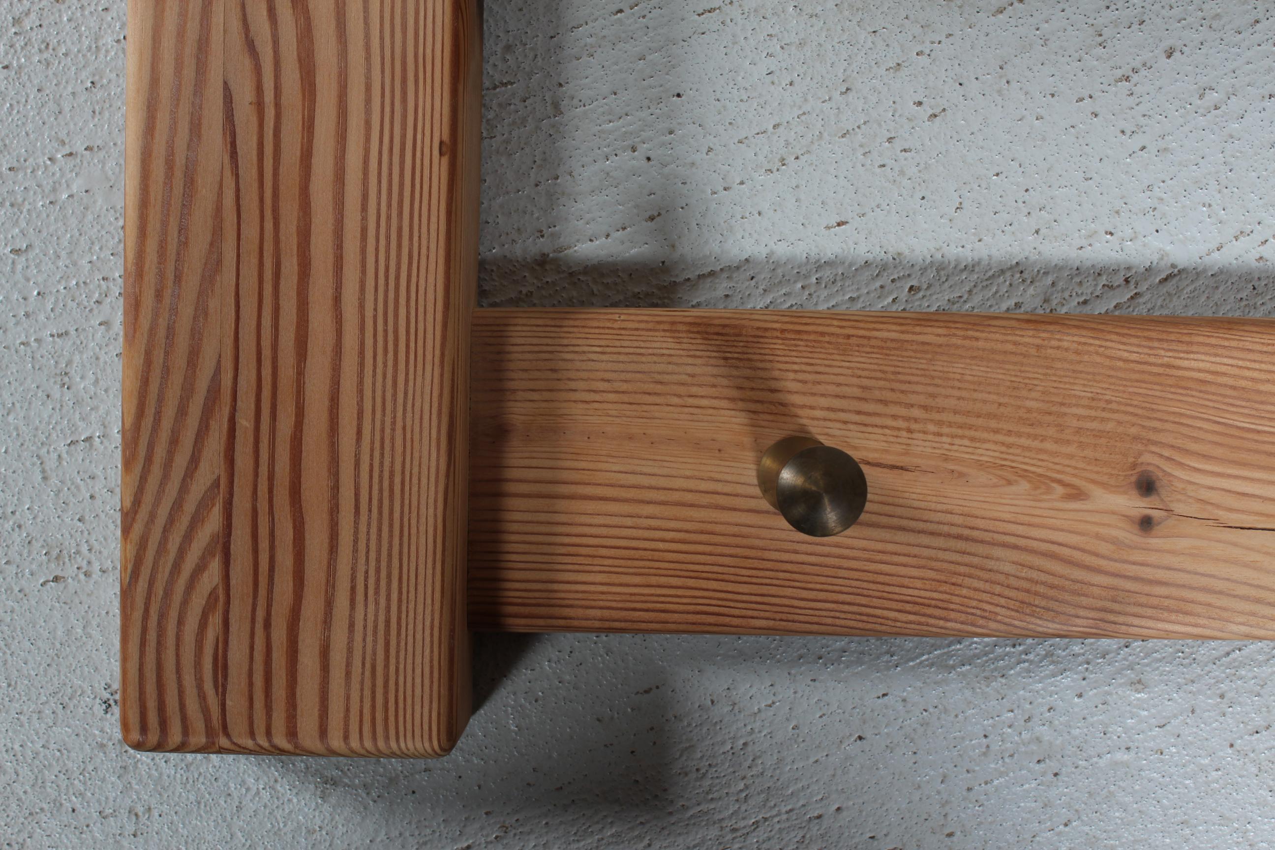 Late 20th Century Swedish Brutalist Hall Shelf by Glas Mäster Markaryd. Solid Pine + Brass Hooks  For Sale