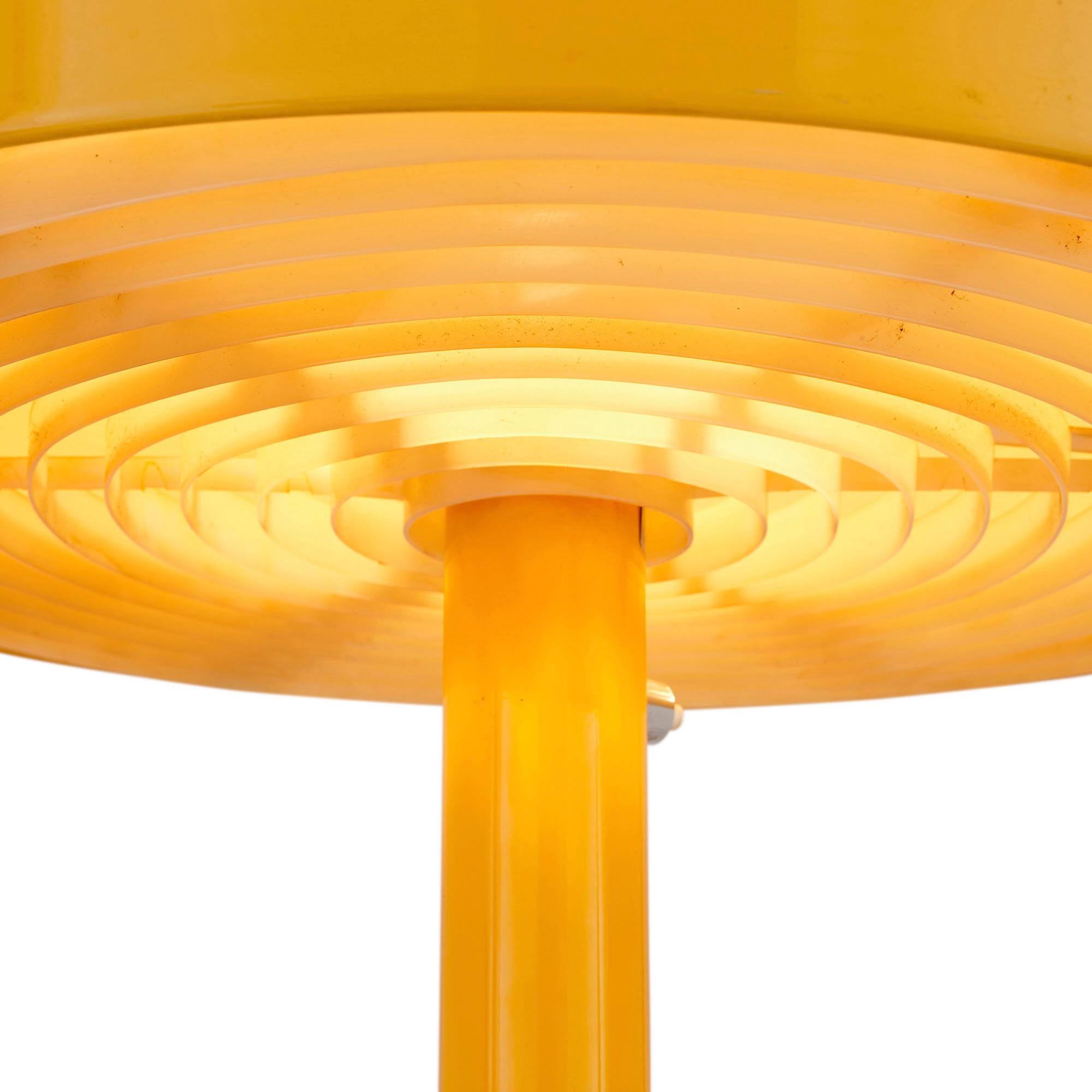 Schwedische Stehlampe „Bumling“ von Anders Pehrson im Zustand „Gut“ im Angebot in London, GB