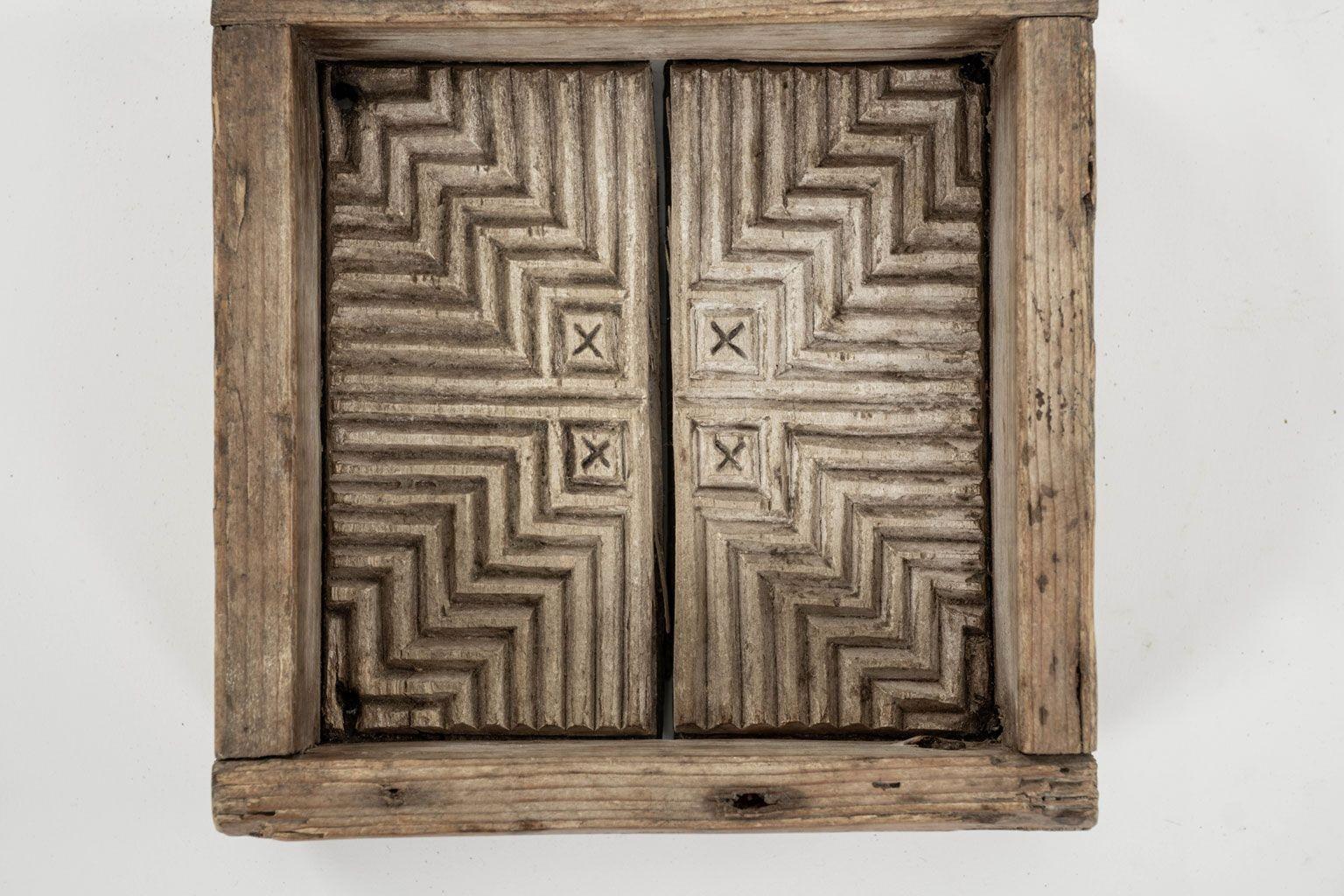 19th Century Swedish Butter Box with Zig-Zag Design For Sale