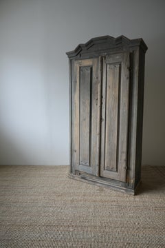 Cabinet suédois "Ståndskåp" de Hälsingland, Suède, fin des années 1800