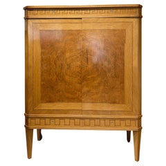 Schwedischer Schrank, furniert in Birke, um 1940