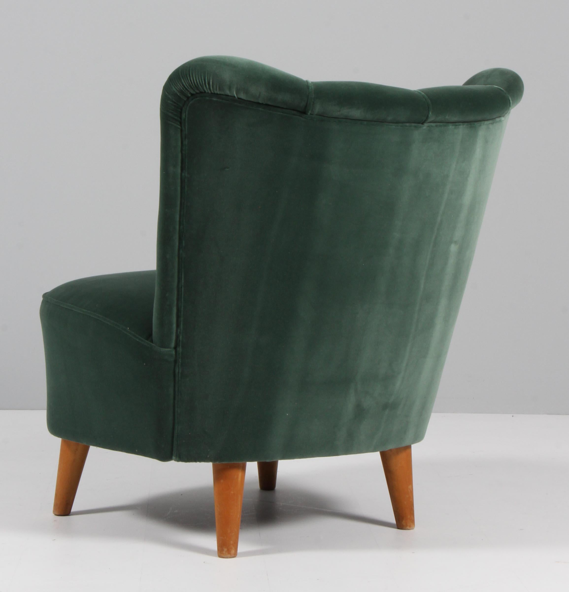 Swedish Cabinetmaker Cocktail Chair New Upholstered with Velvet, 1940s For Sale 1