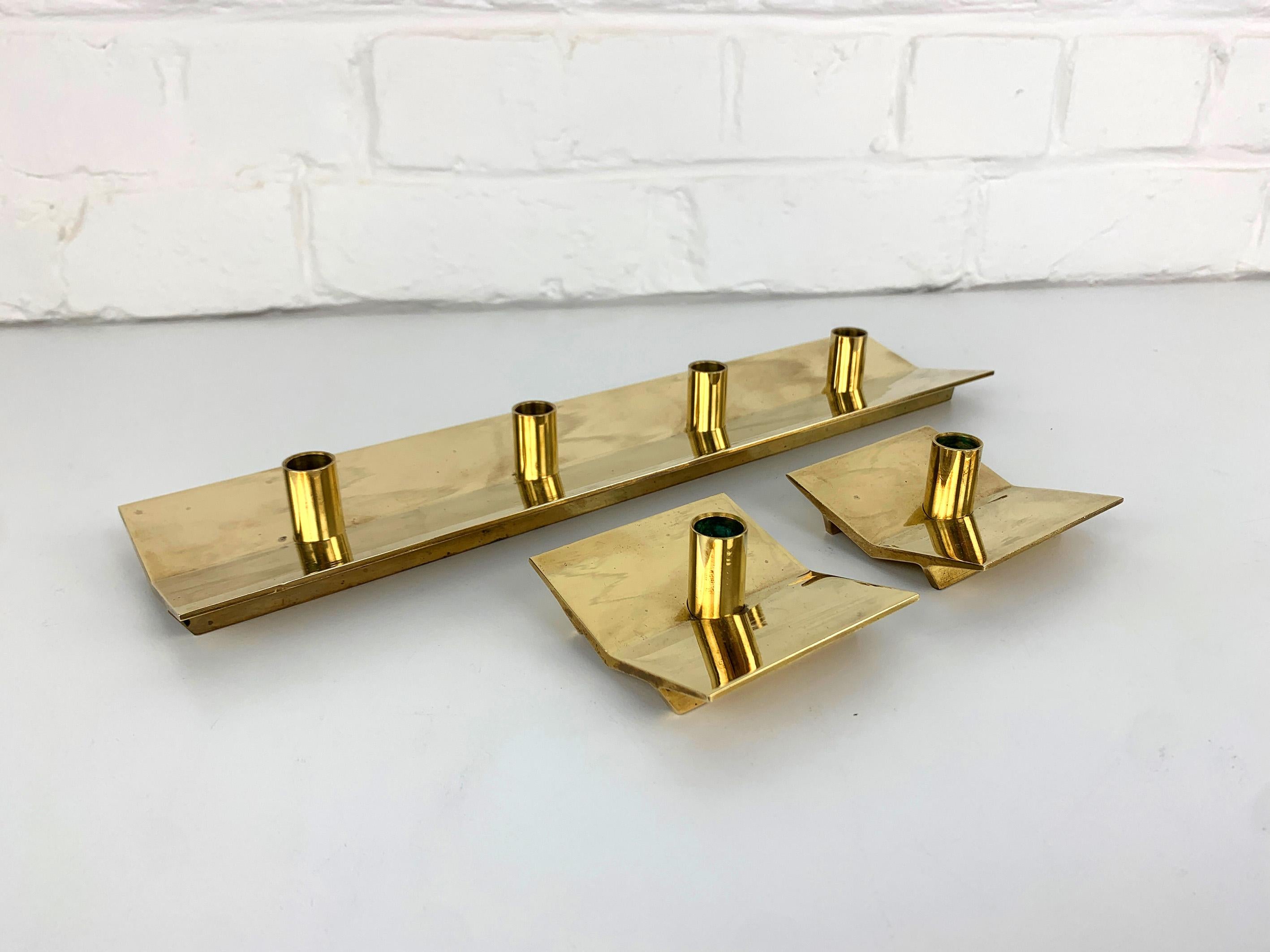 Swedish Candleholders in Brass by Pierre Forsell for Skultuna, 1960s, Set of 3 In Good Condition For Sale In Vorst, BE
