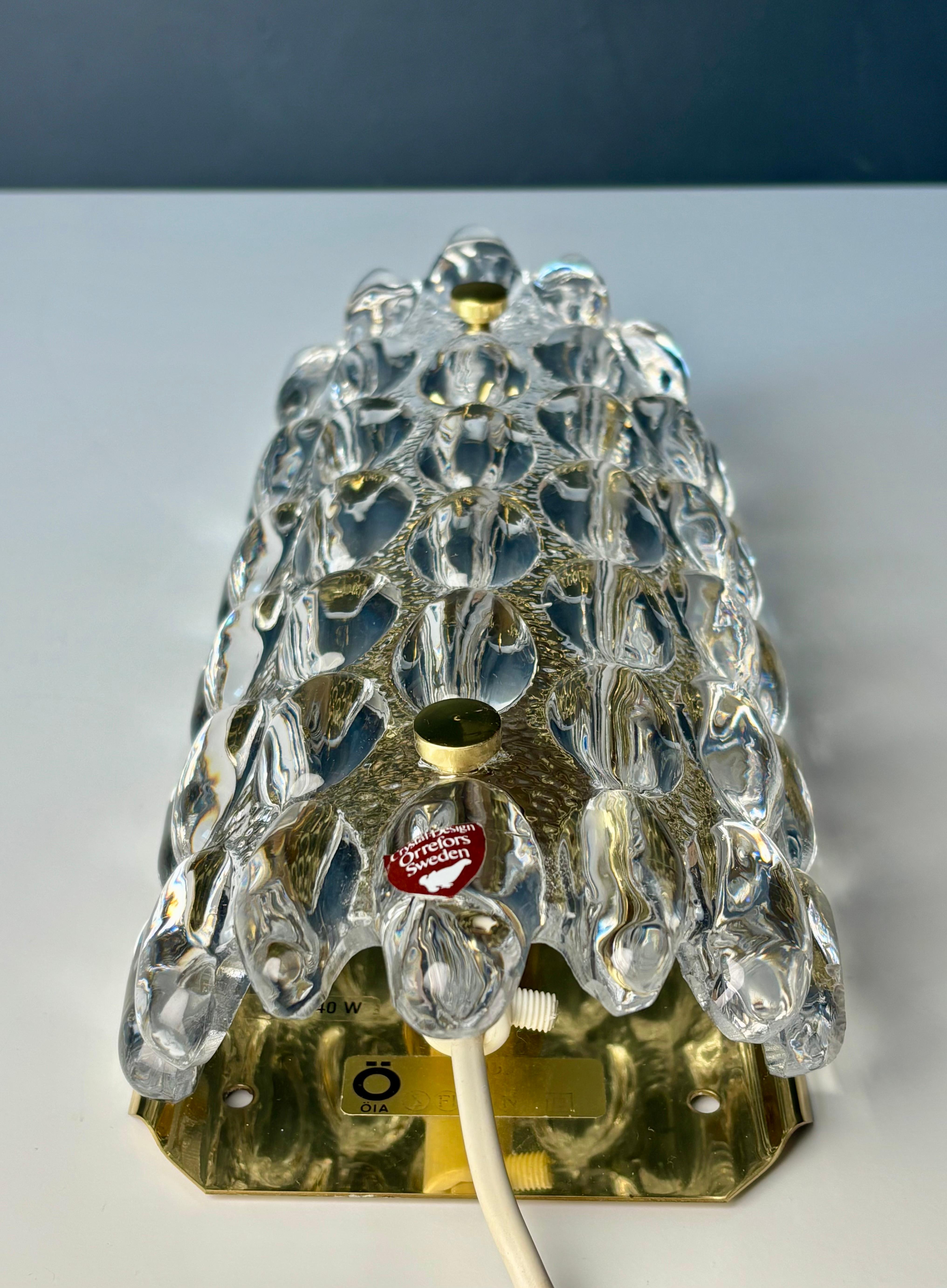 20ième siècle Carl Fagerlund pour Orrefors, applique en cristal à bulles, années 1950 en vente