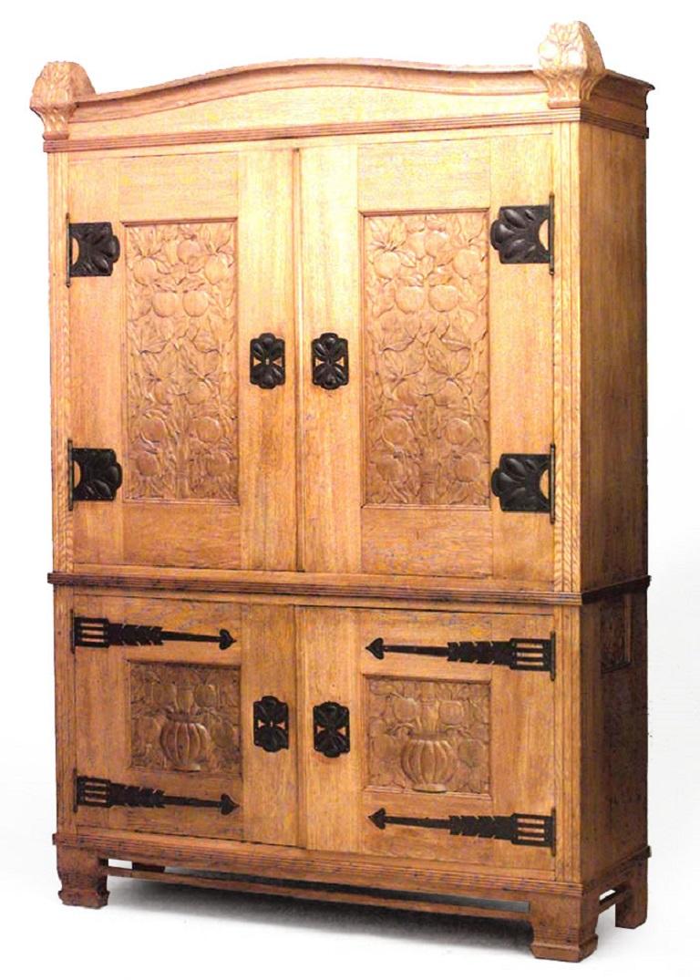 Swedish Carl Westman Arts & Crafts Oak Cabinet In Good Condition For Sale In New York, NY