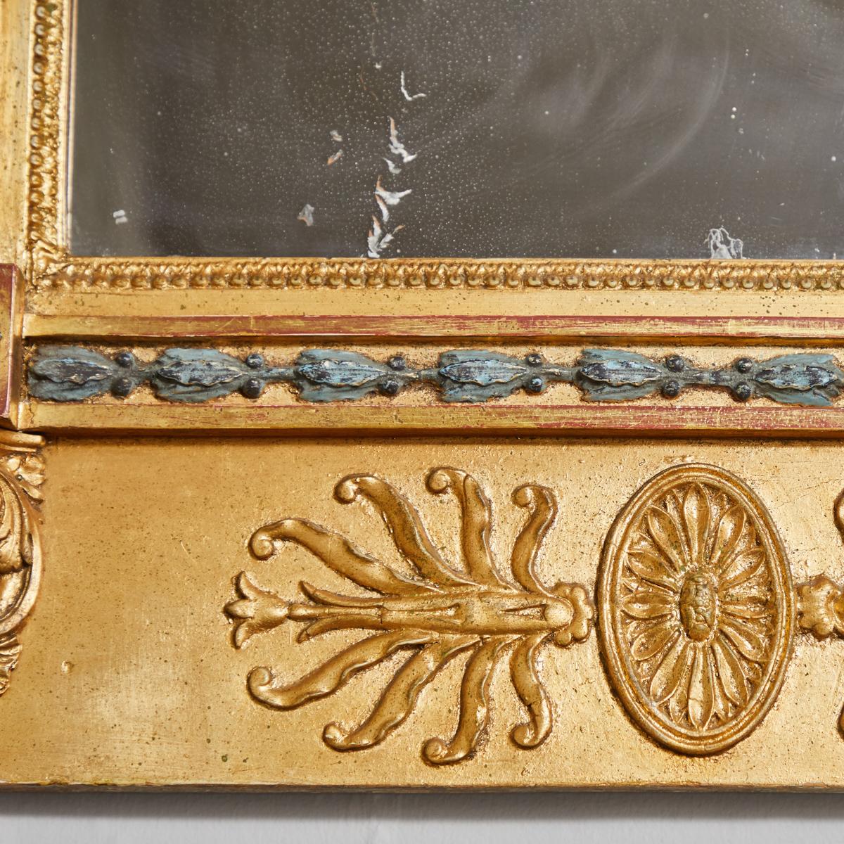XIX secolo Specchio svedese con leone dorato intagliato, circa 1800 in vendita