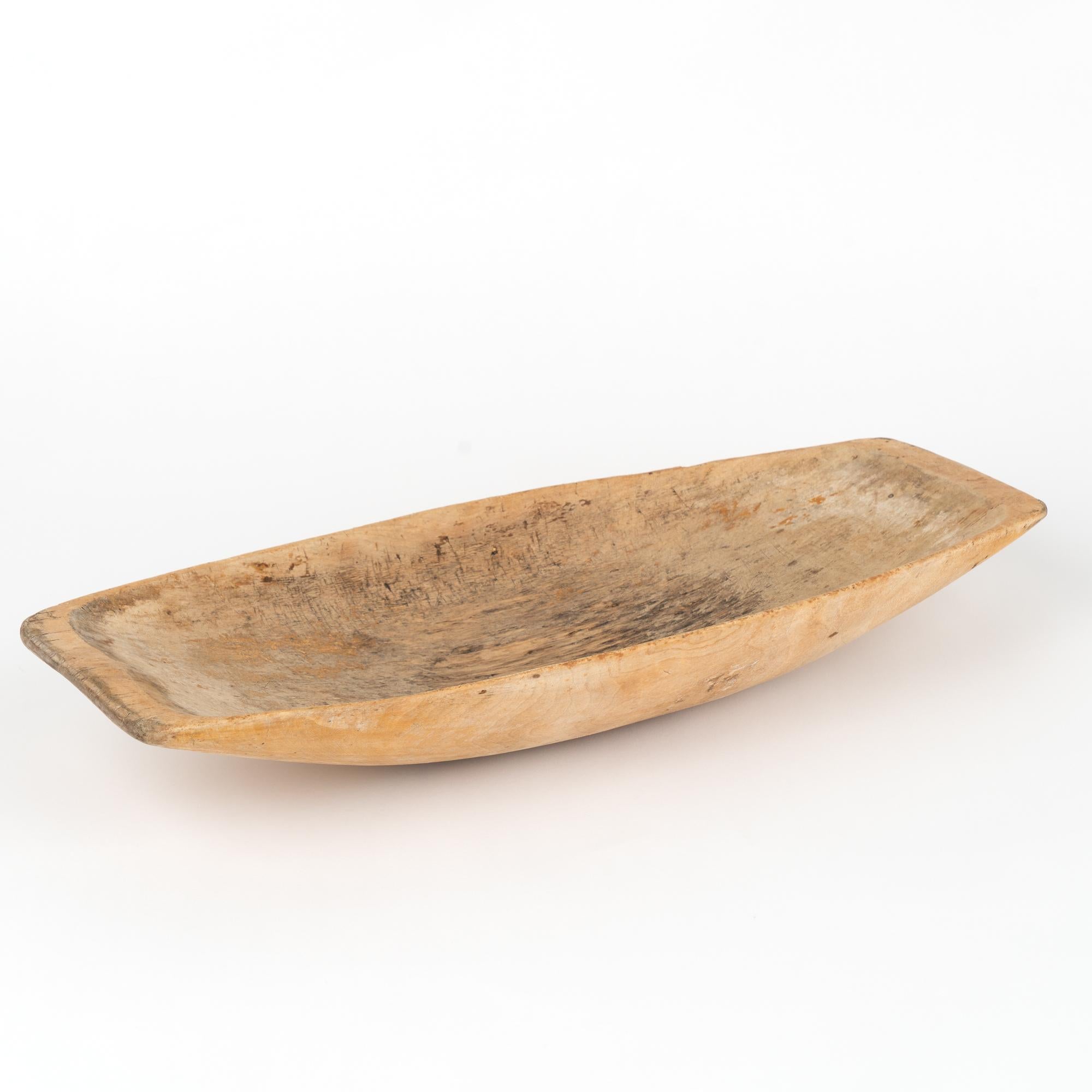 Swedish Carved Wooden Bowl, circa 1880 For Sale 6