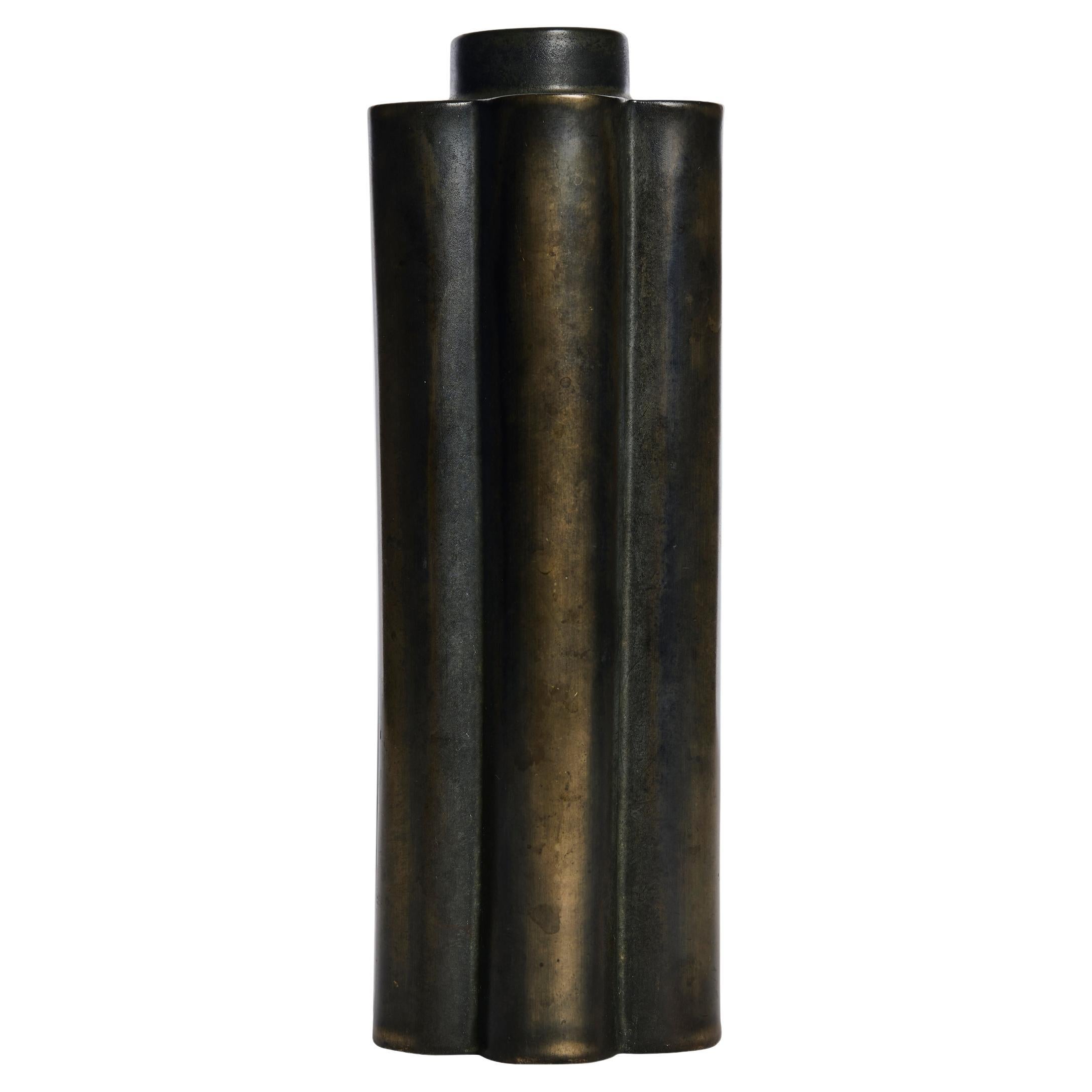 Vaso in ceramica svedese con smalto di bronzo di GePe, anni '30