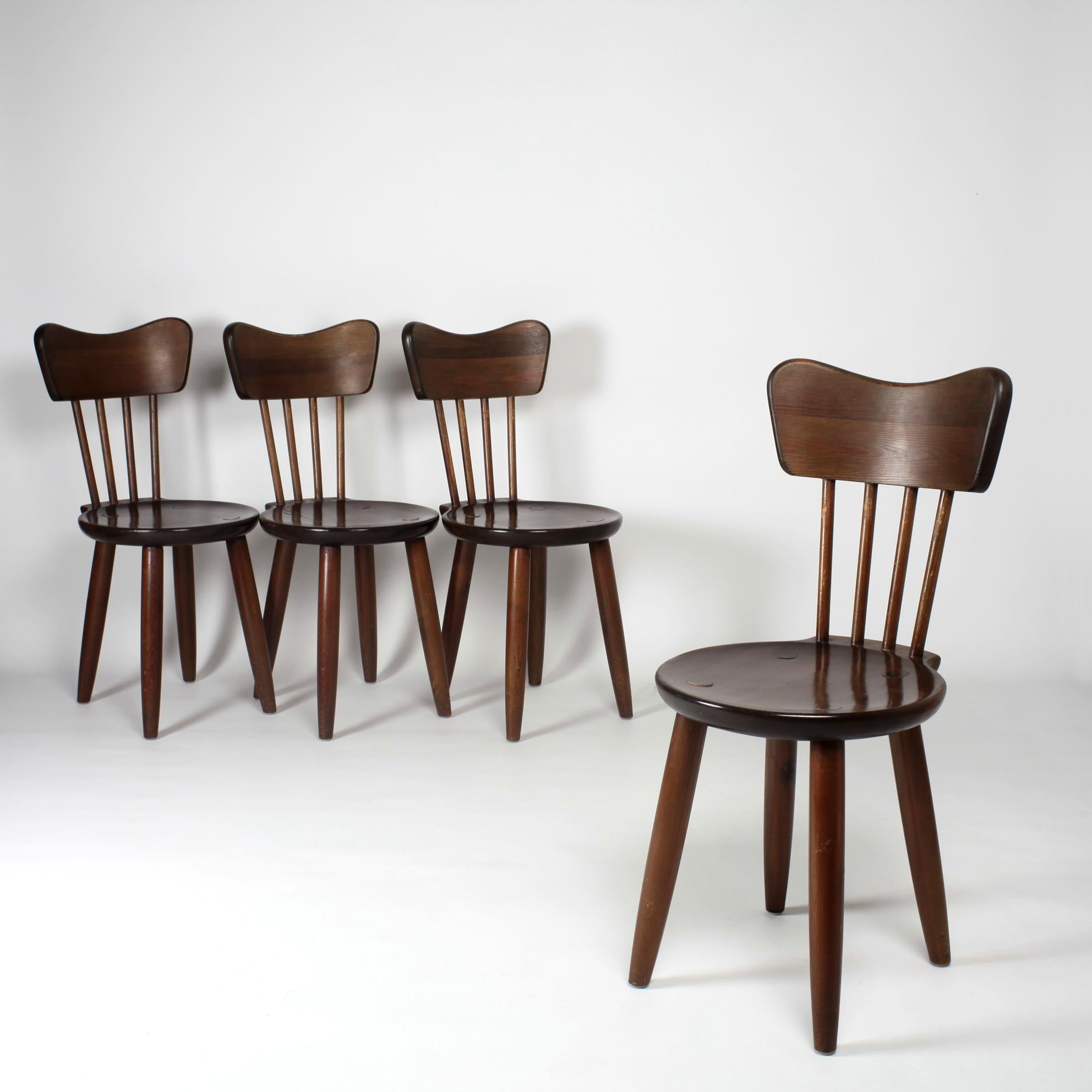 Swedish Chairs in Solid Pine Wood 1930 by Torsten Claeson In Good Condition For Sale In Saint  Ouen, FR