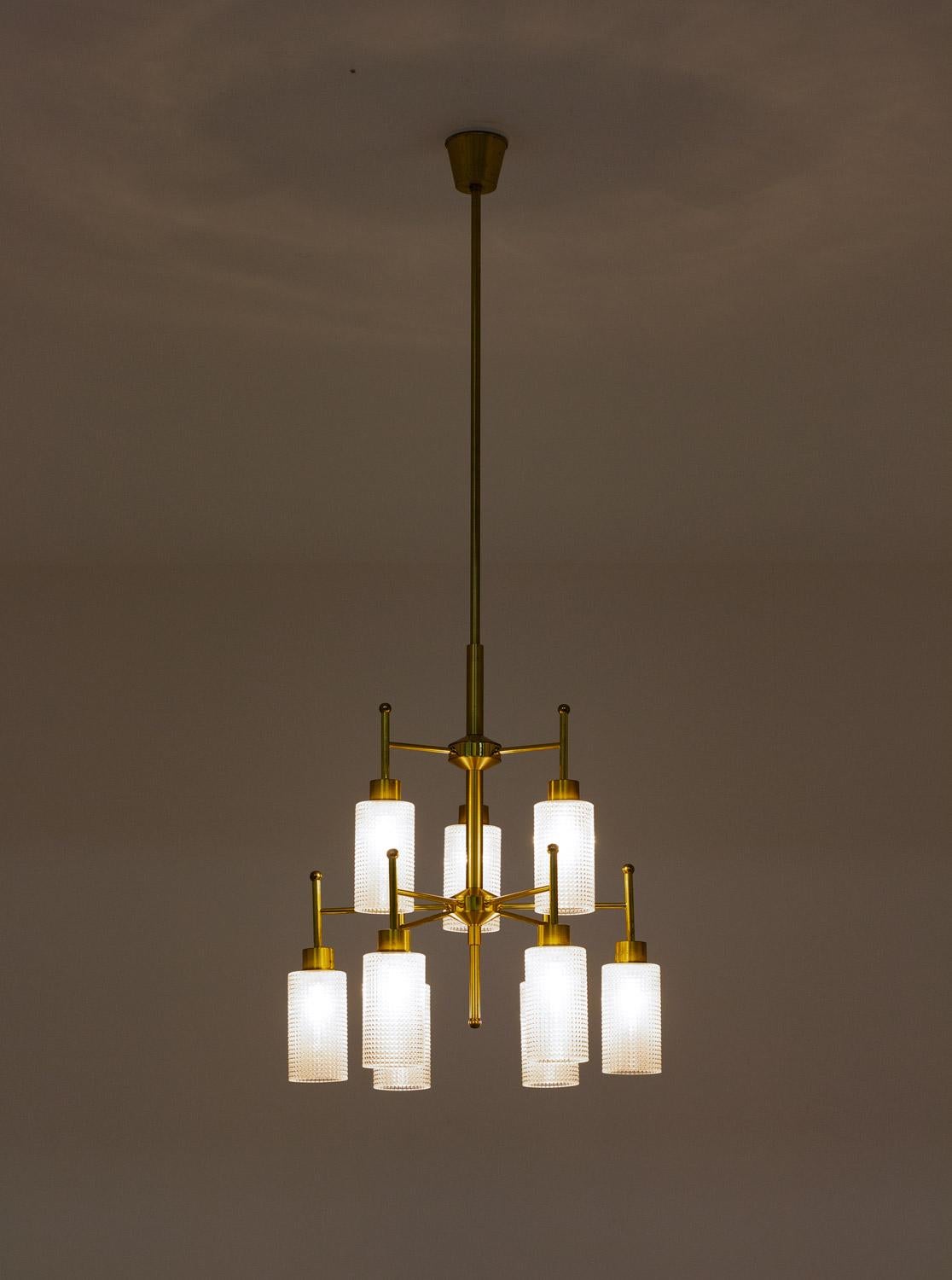 Swedish Chandeliers in Brass and Glass by Holger Johansson For Sale 4