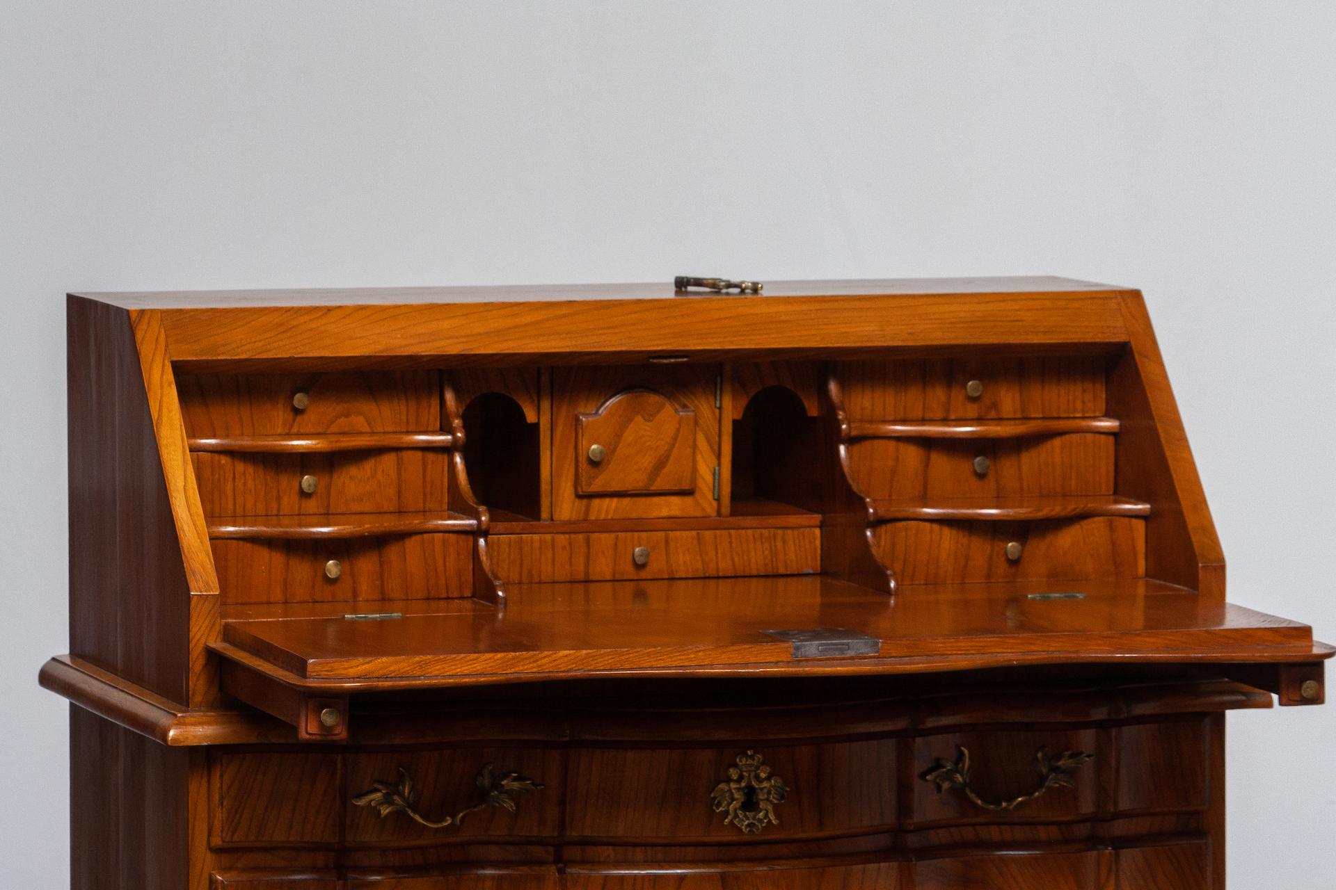 Gabinetto a cassetti barocco svedese Secrétaire Fine XVIII secolo in vendita 3