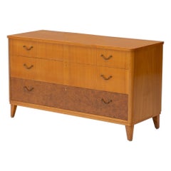 Commode suédoise