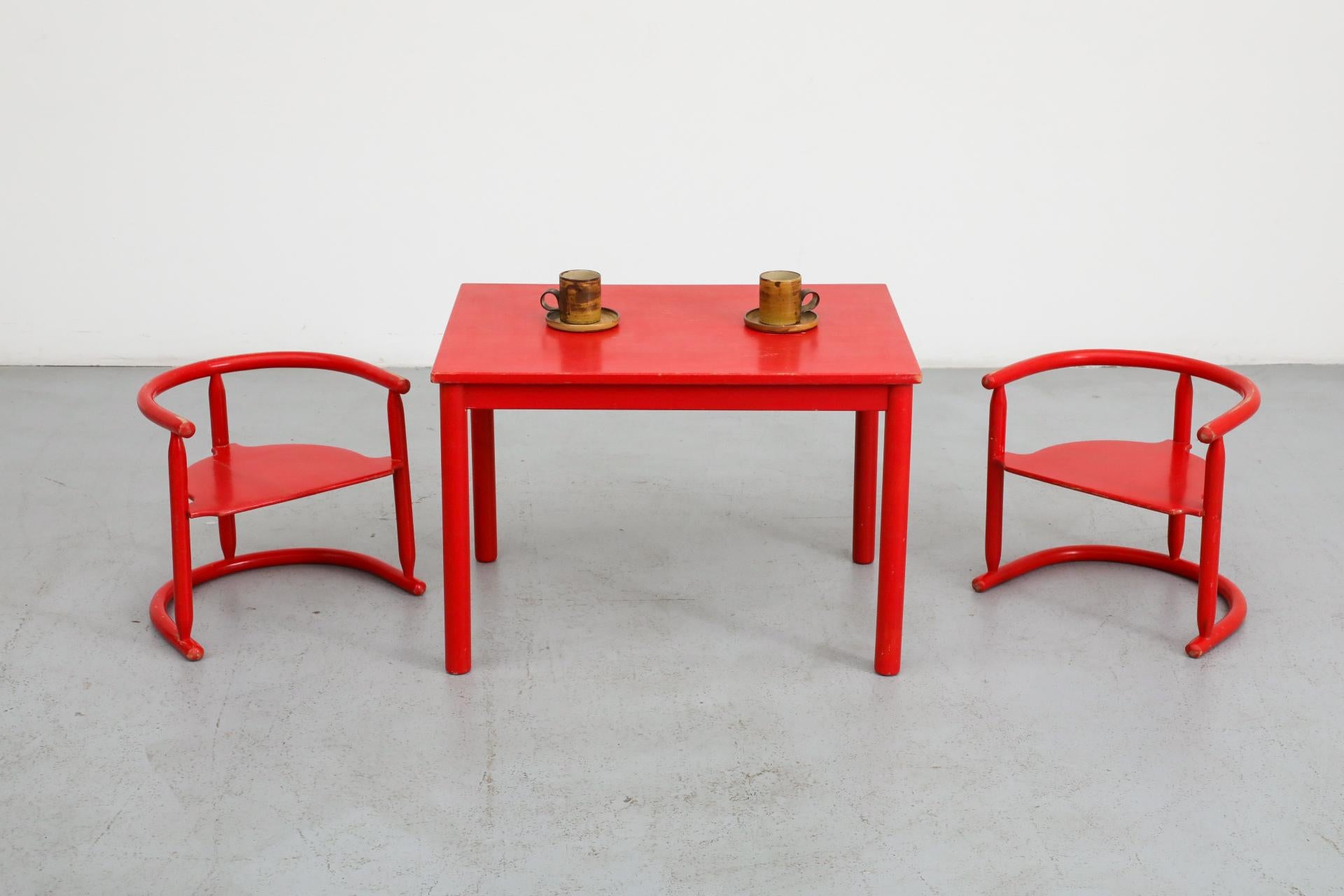 Mid-Century moderno Set di tavolo e sedie svedese per bambini di Otto Nielsen in rosso