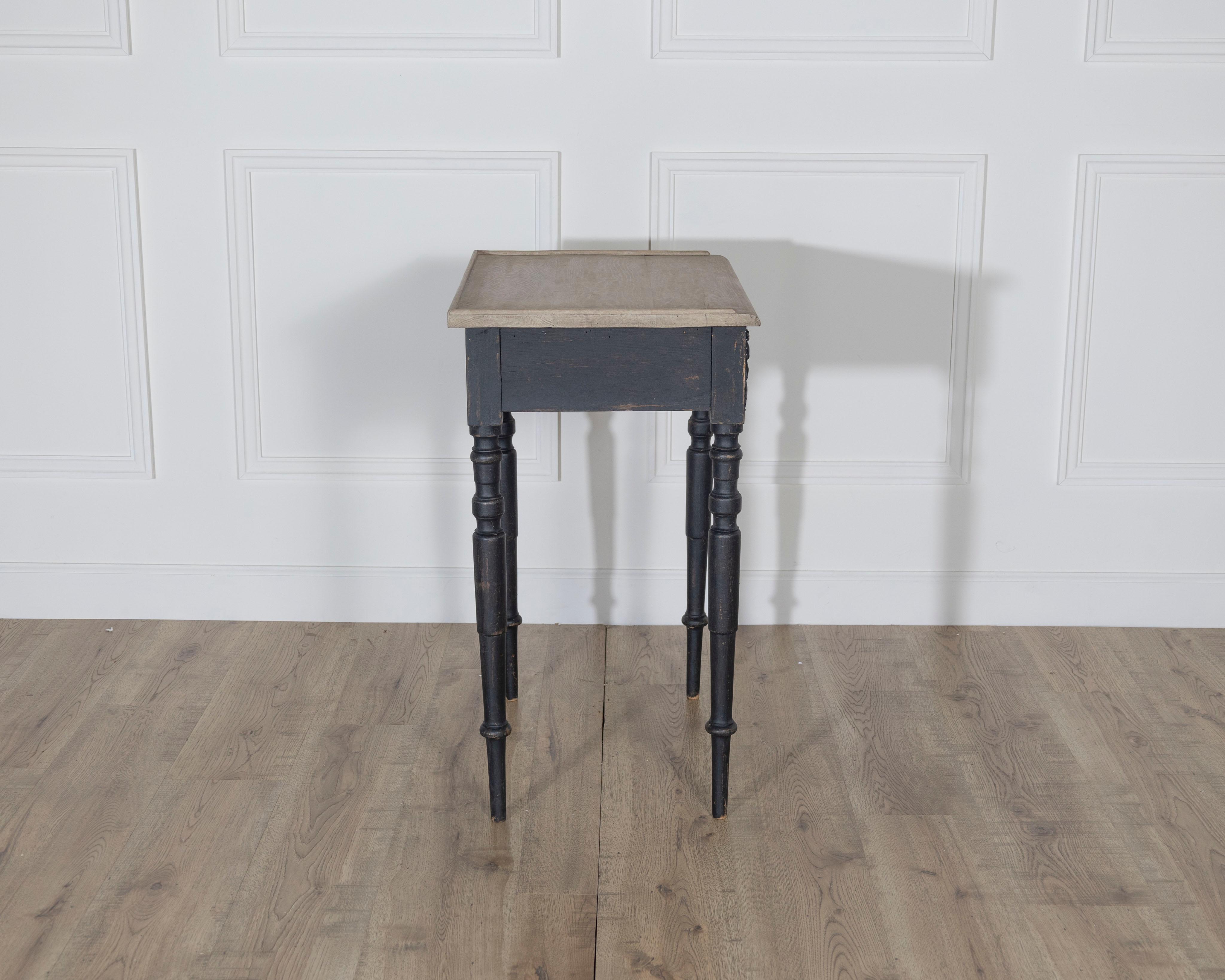 Pine Swedish Console Table with Gallery Edge and Contrasting Painted Top, circa 1880 For Sale