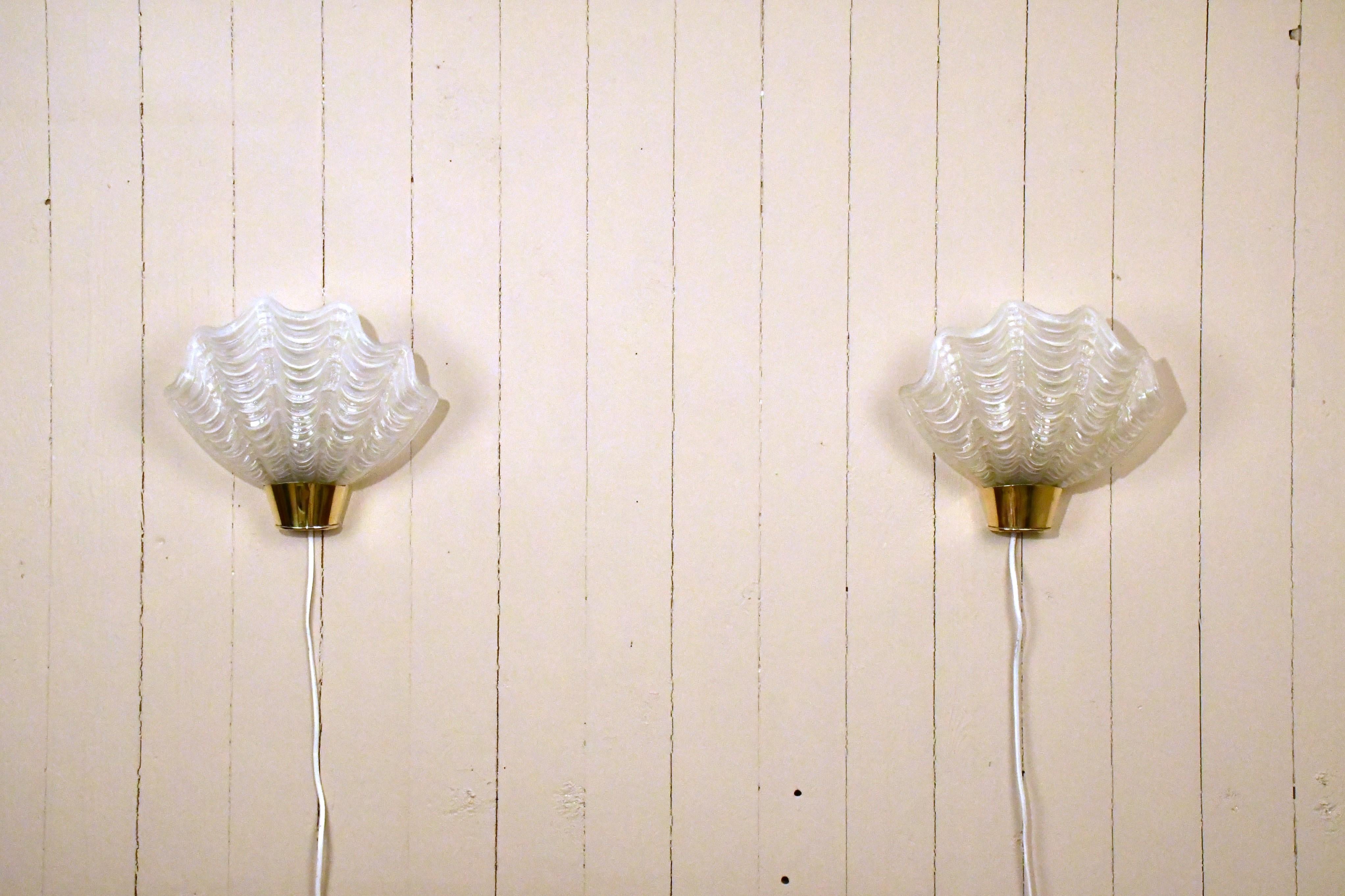 Scandinavian Modern Swedish Coquille Sea Shell Wall Sconces from Asea, Late 1930s, Set of 2 For Sale
