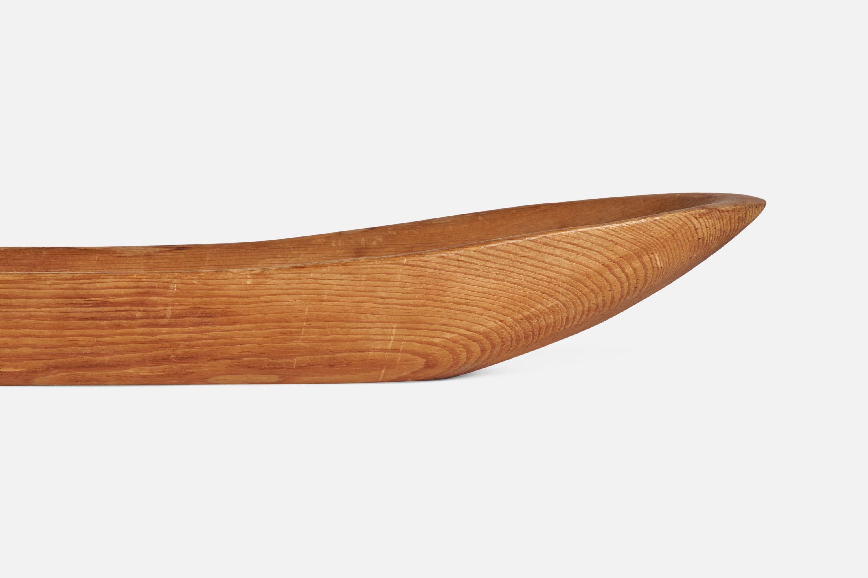 Early 20th Century Swedish Craft, Bowl, Pine, Sweden, c. 1900 For Sale