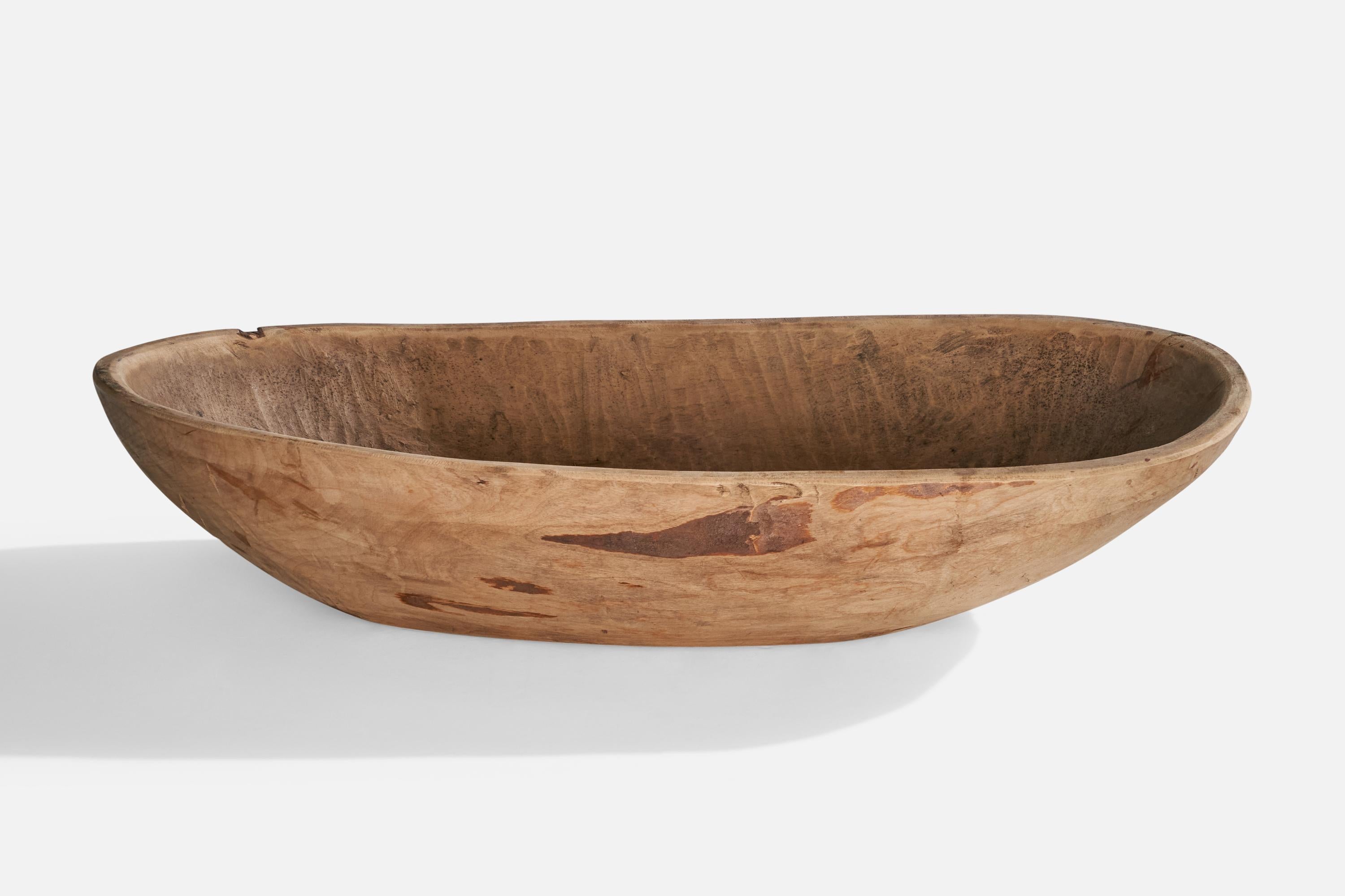 Swedish Craft, Bowl, Wood, Sweden, 1784 In Distressed Condition For Sale In High Point, NC