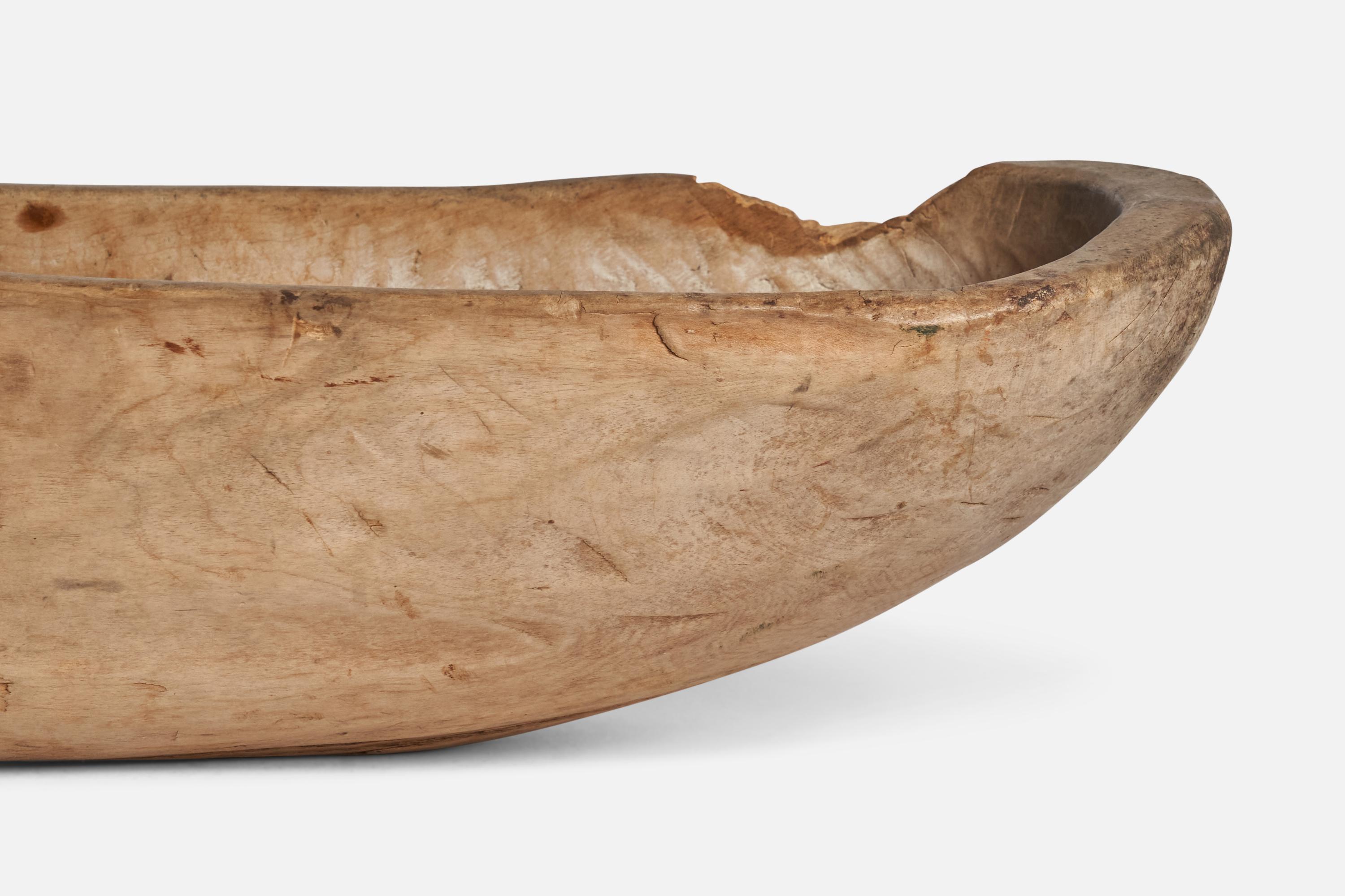 Swedish Craft, Bowl, Wood, Sweden, 1814 In Distressed Condition For Sale In High Point, NC