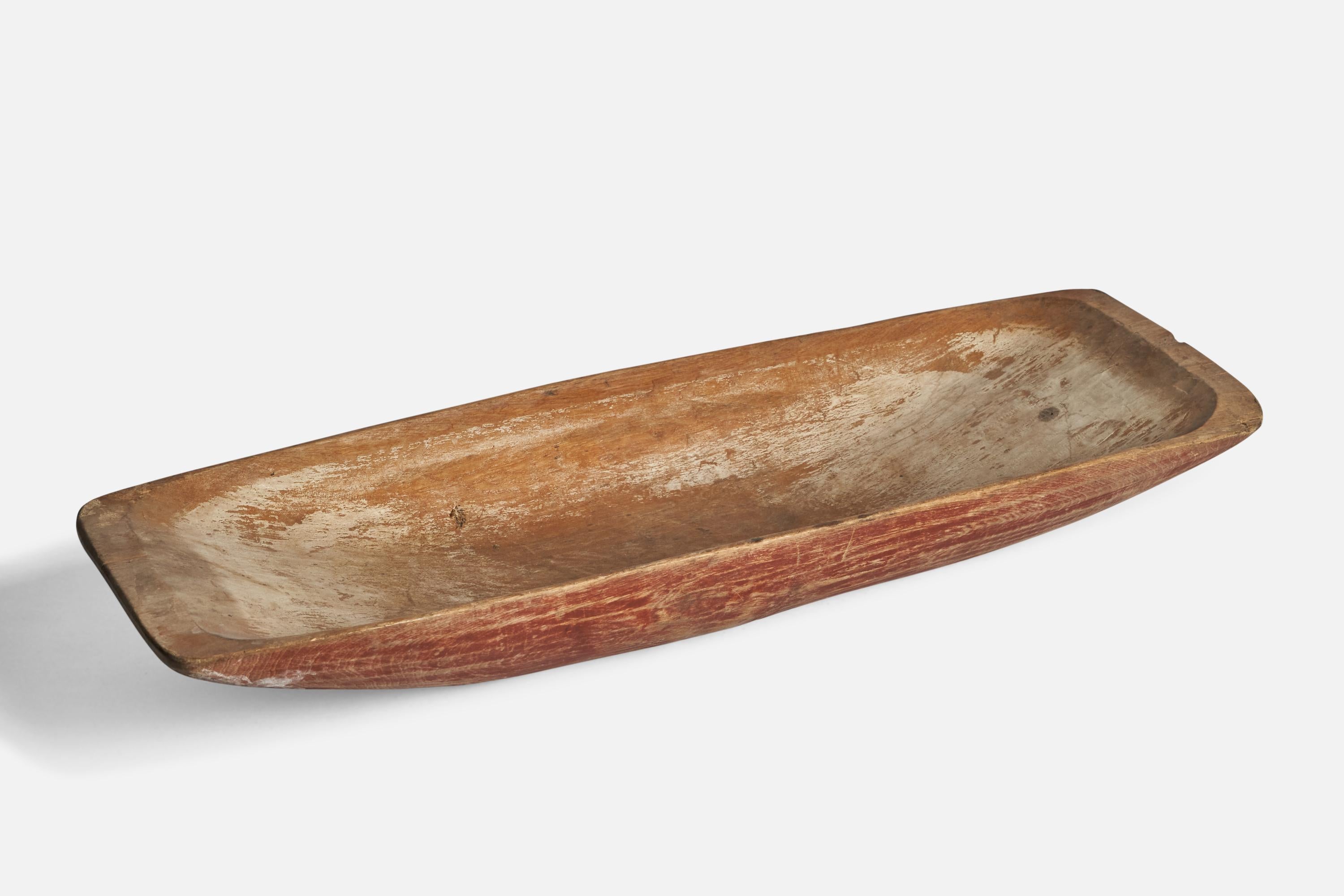 Eine Schale oder ein Trog aus Holz, die in Schweden im 19. Jahrhundert hergestellt wurden.