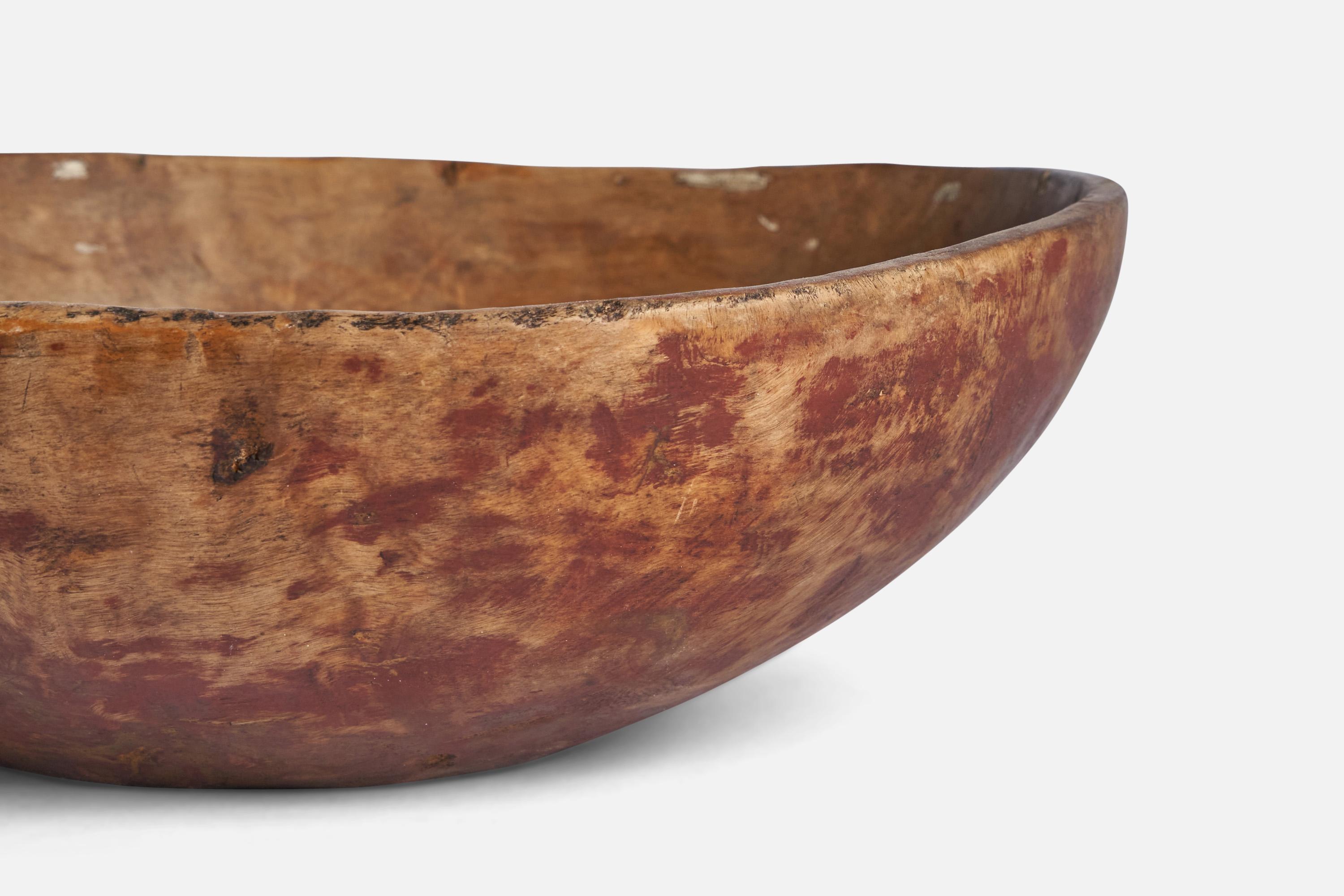Swedish Craft, Bowl, Wood, Sweden, 19th century In Fair Condition For Sale In High Point, NC