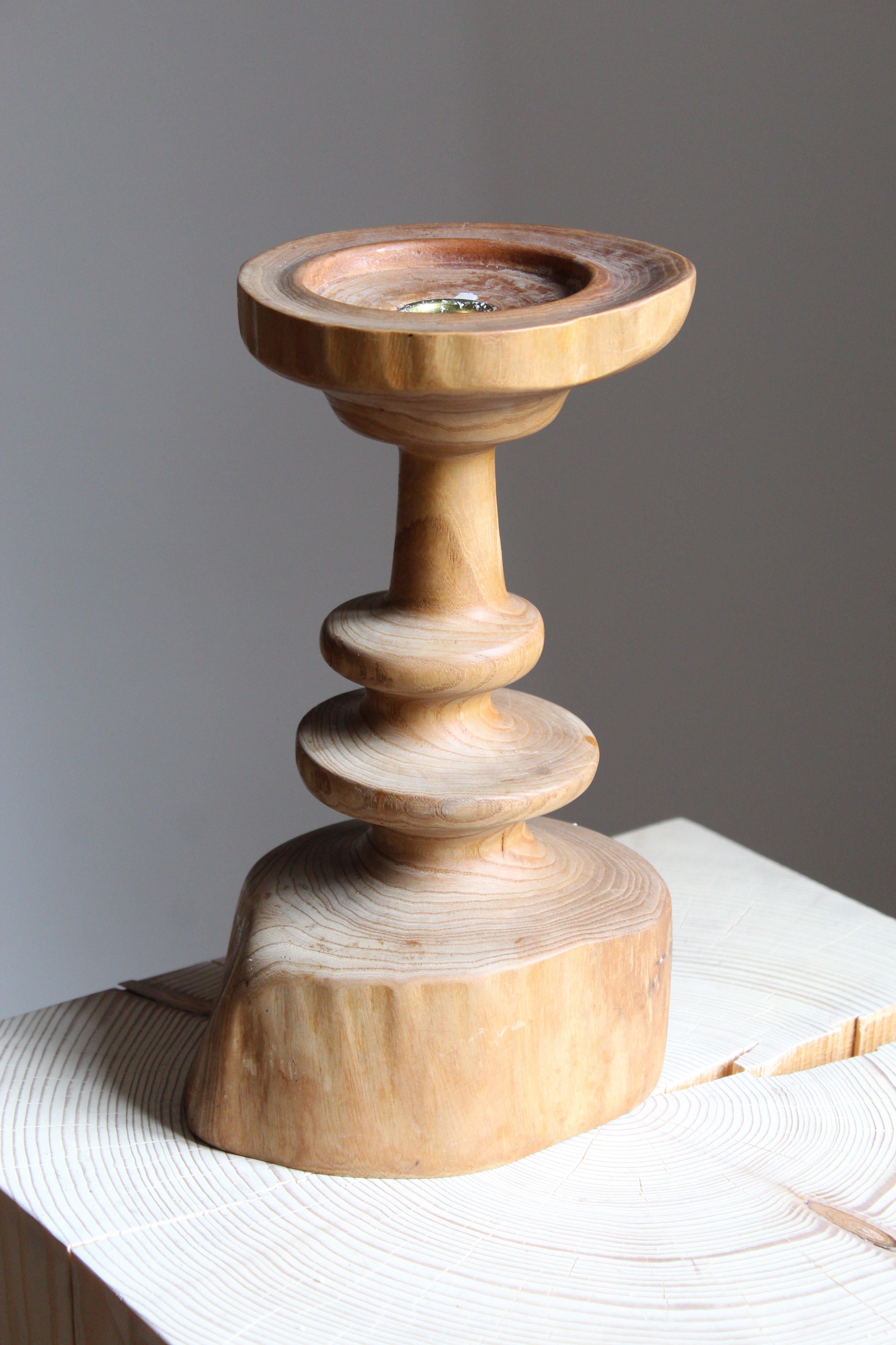Swedish Craft, Candlestick, Carved Solid Pine, Brass, Sweden, 1970s In Good Condition In High Point, NC