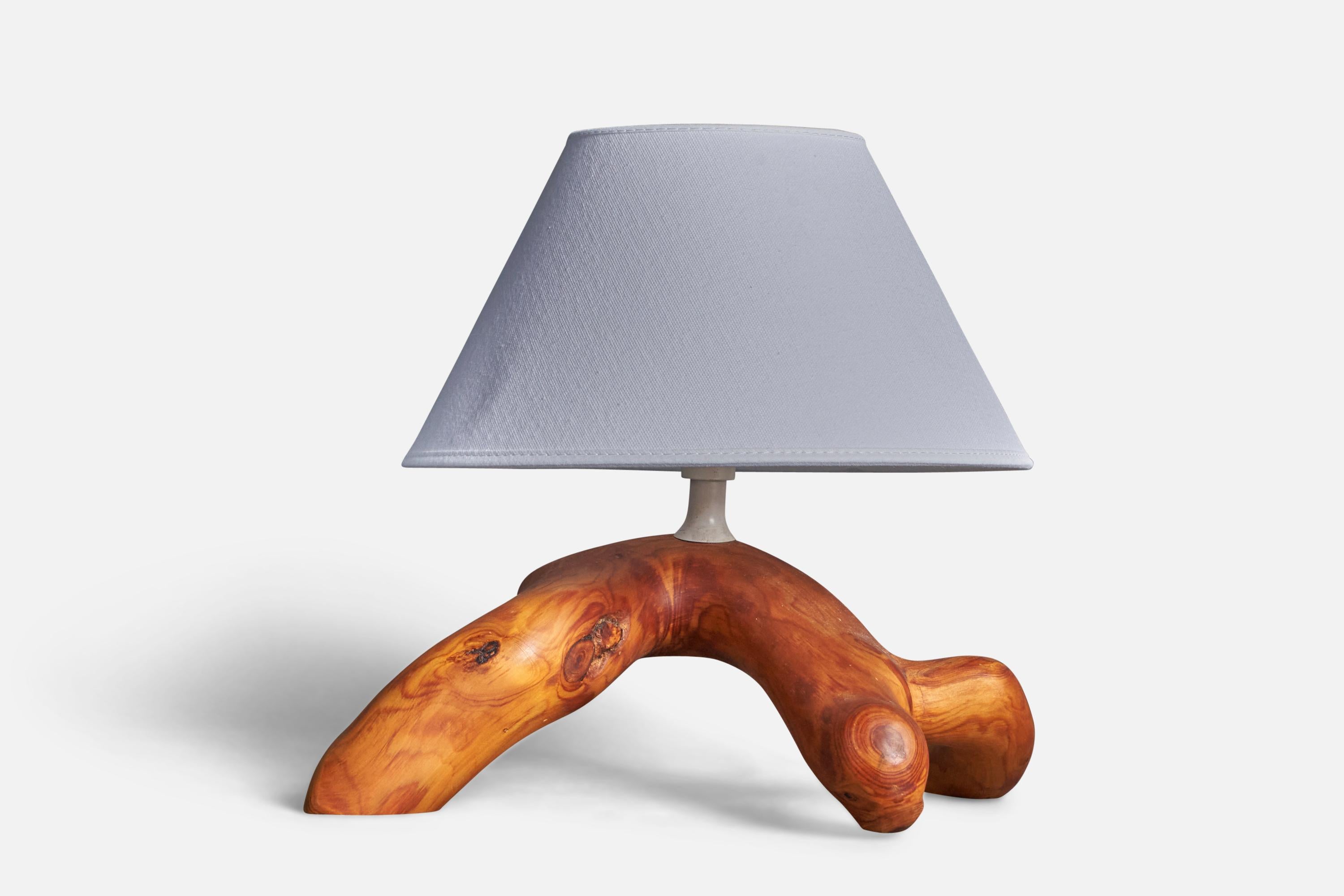 Mid-Century Modern Swedish Craft, Freeform Table Lamp, Pine, Sweden, C. 1970s For Sale