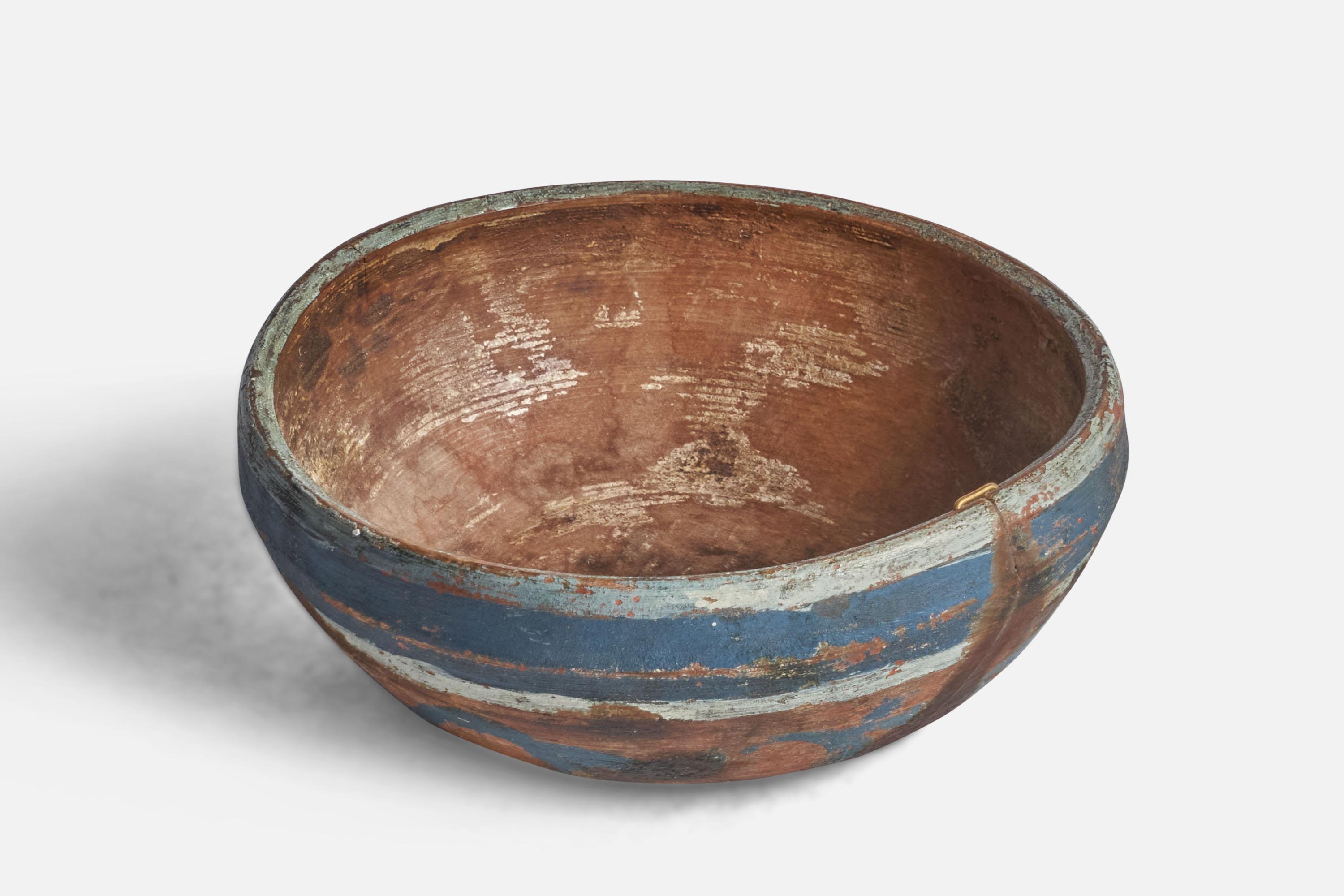 Folk Art Swedish Craft, Small Bowl, Painted Wood, Sweden, 19th Century For Sale