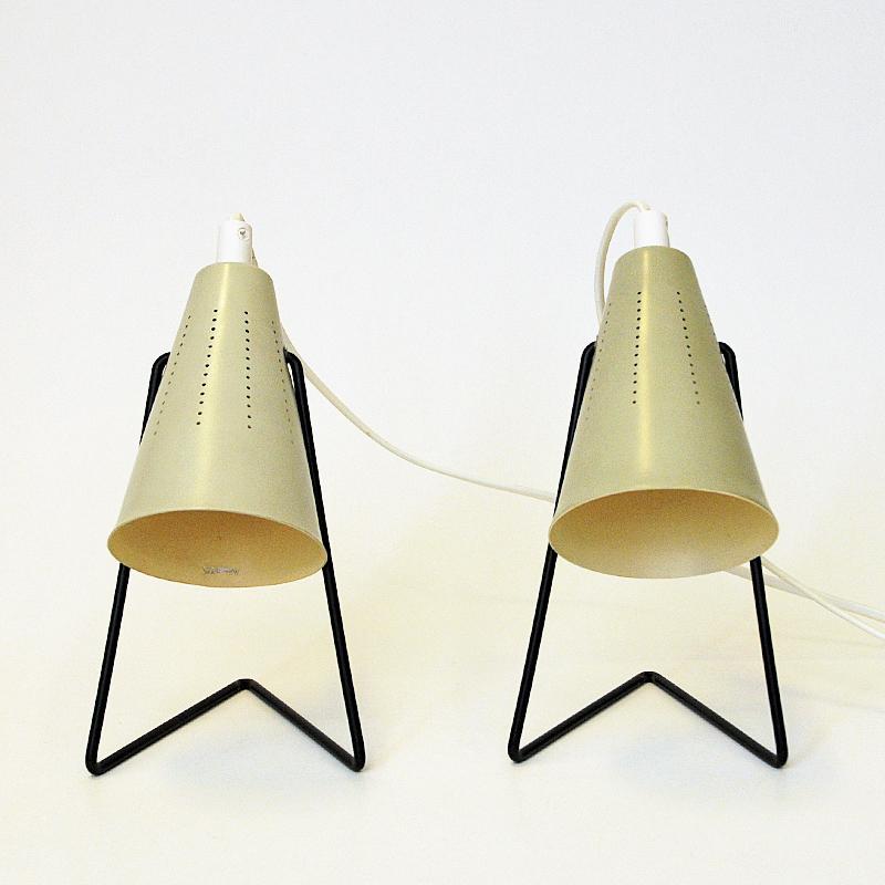 Scandinavian Modern Swedish Cream White Metal Table Lamp Pair by Svend Aage Holm-sørensen 1950s For Sale