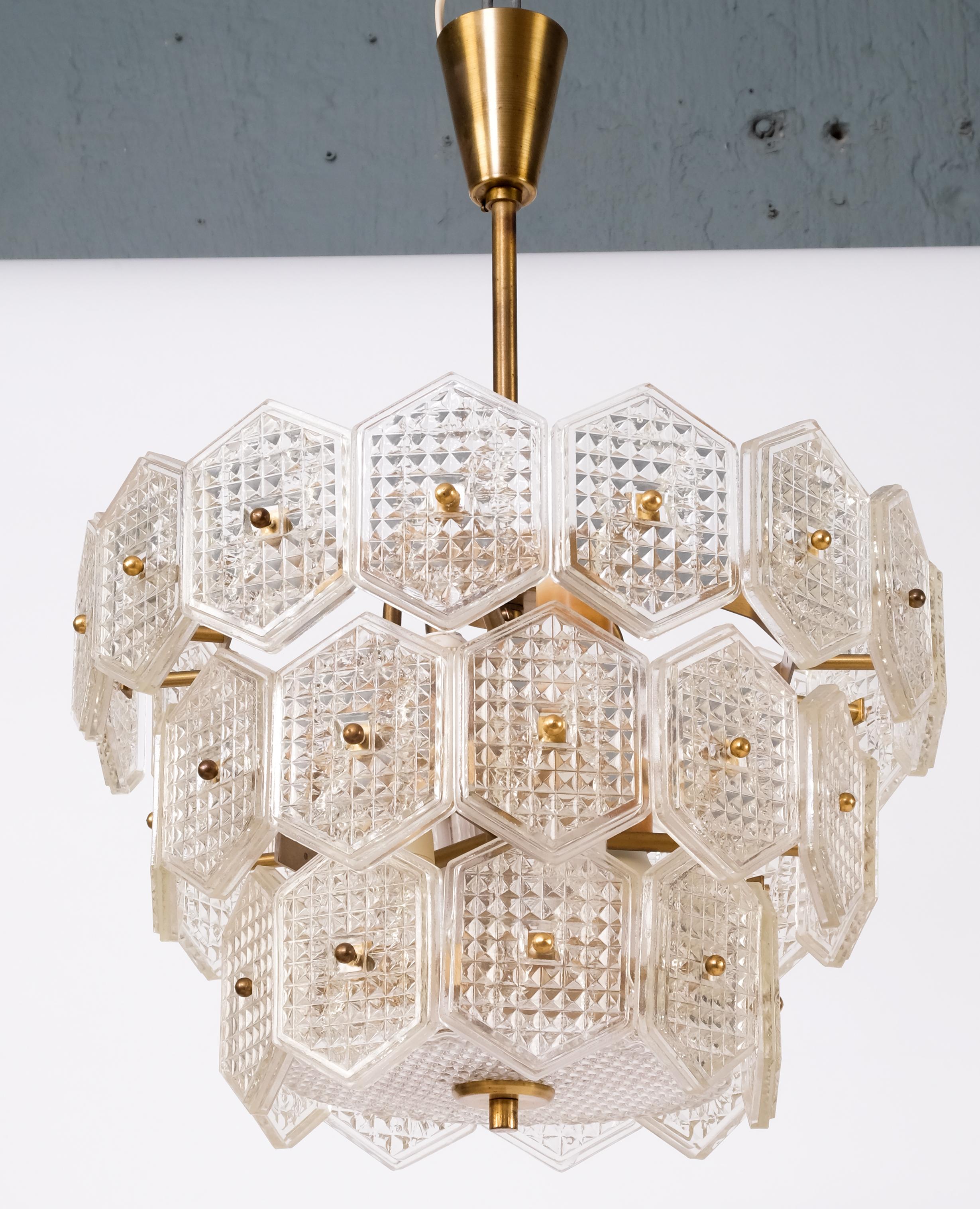 Swedish Crystal and Brass Chandelier, 1960s 4
