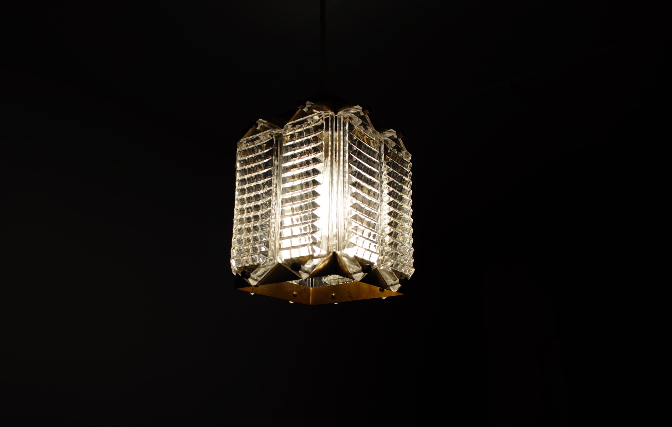 Swedish Crystal Ceiling Light designed by Wiktor Berndt for Flygsfors For Sale 3