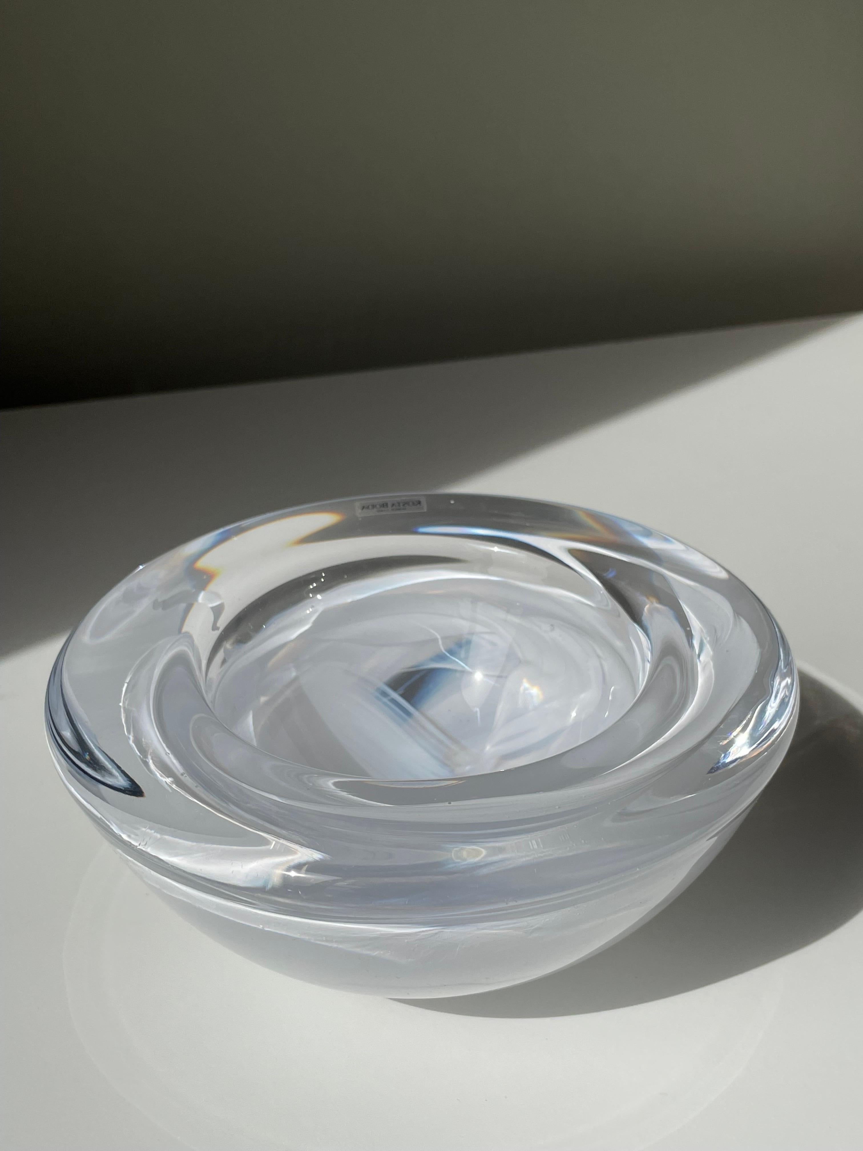 Kosta Boda Swedish Art Glass White Swirl Bowl, 1980s For Sale 9