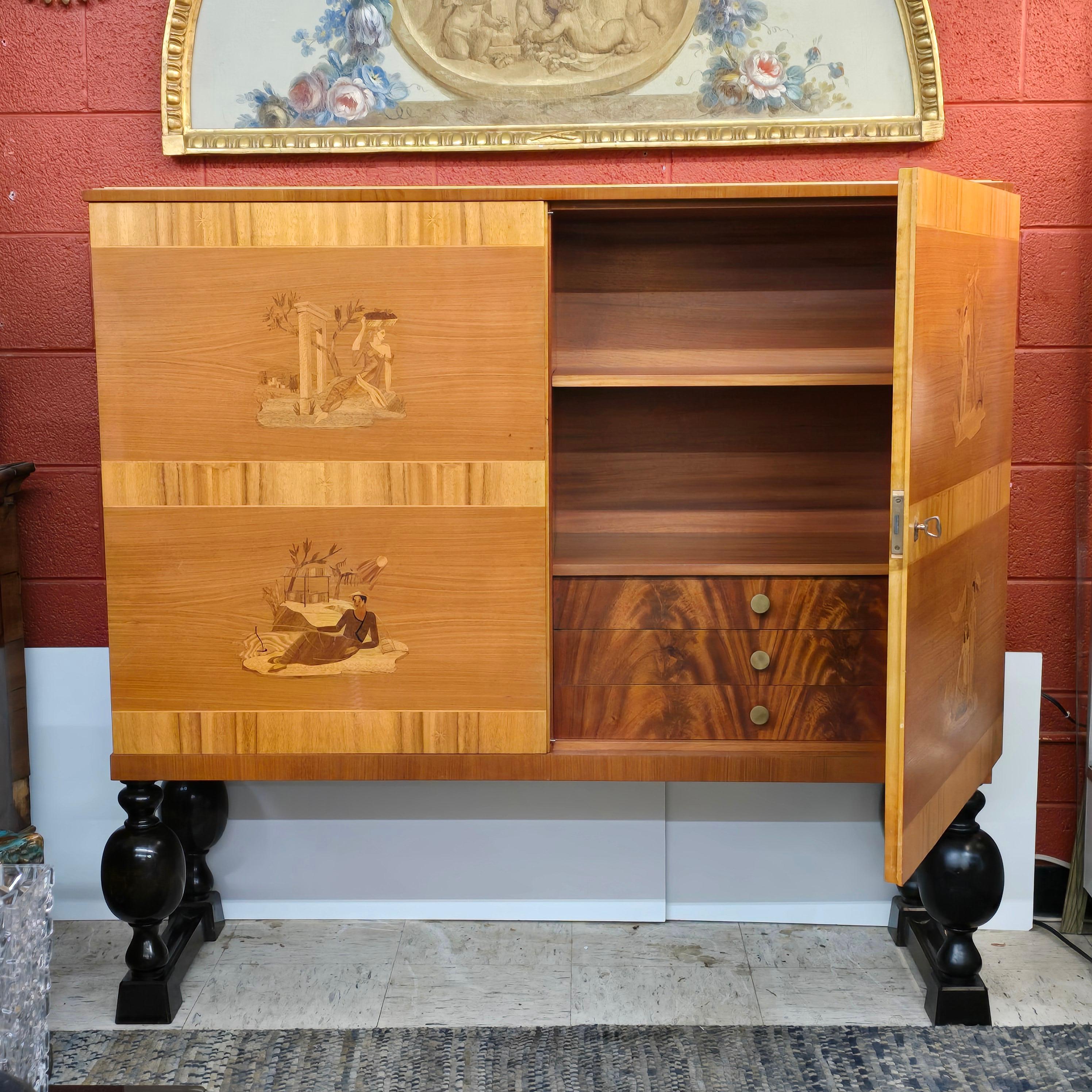 Art Déco Armadio intarsiato in stile Deco svedese di Reiners in vendita