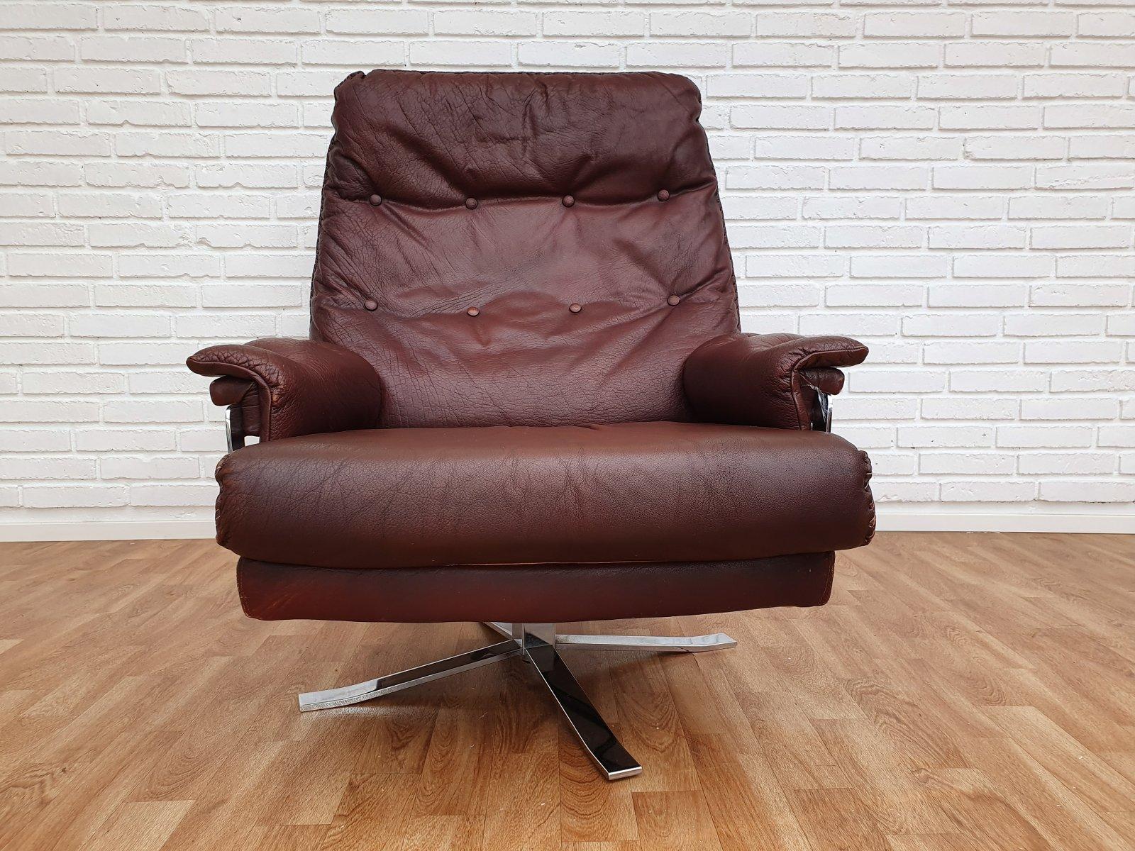 Swedish design 70s, Arne Norell loungechair, original upholstery, leather, chrom In Good Condition For Sale In Tarm, 82