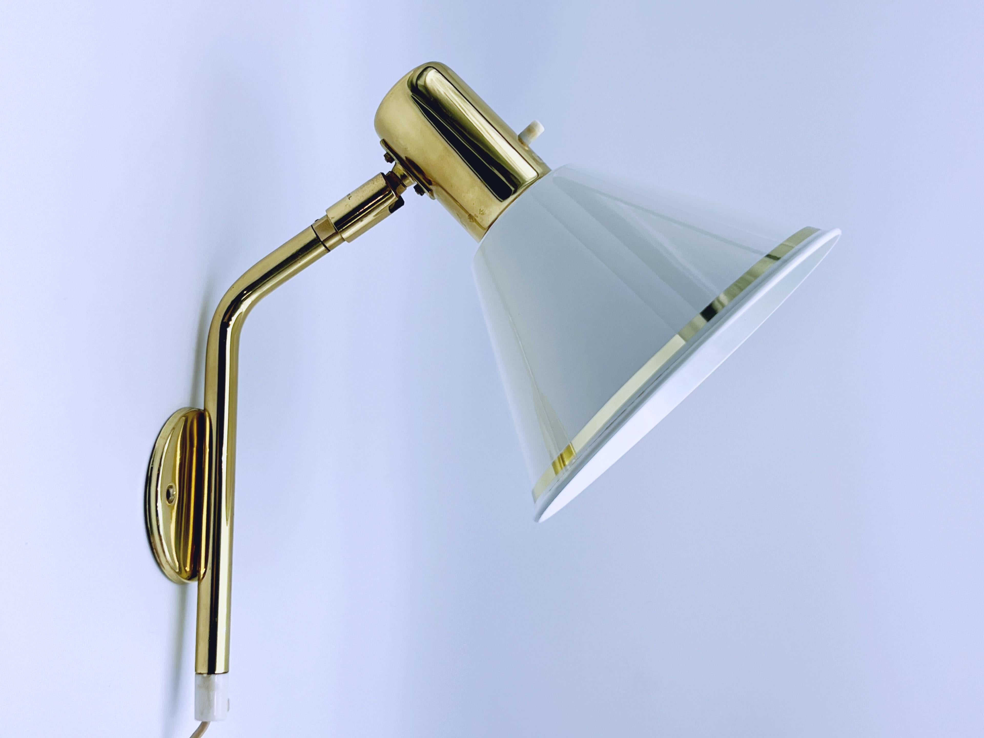 Scandinavo moderno Applique in ottone di design svedese, anni '70 in vendita