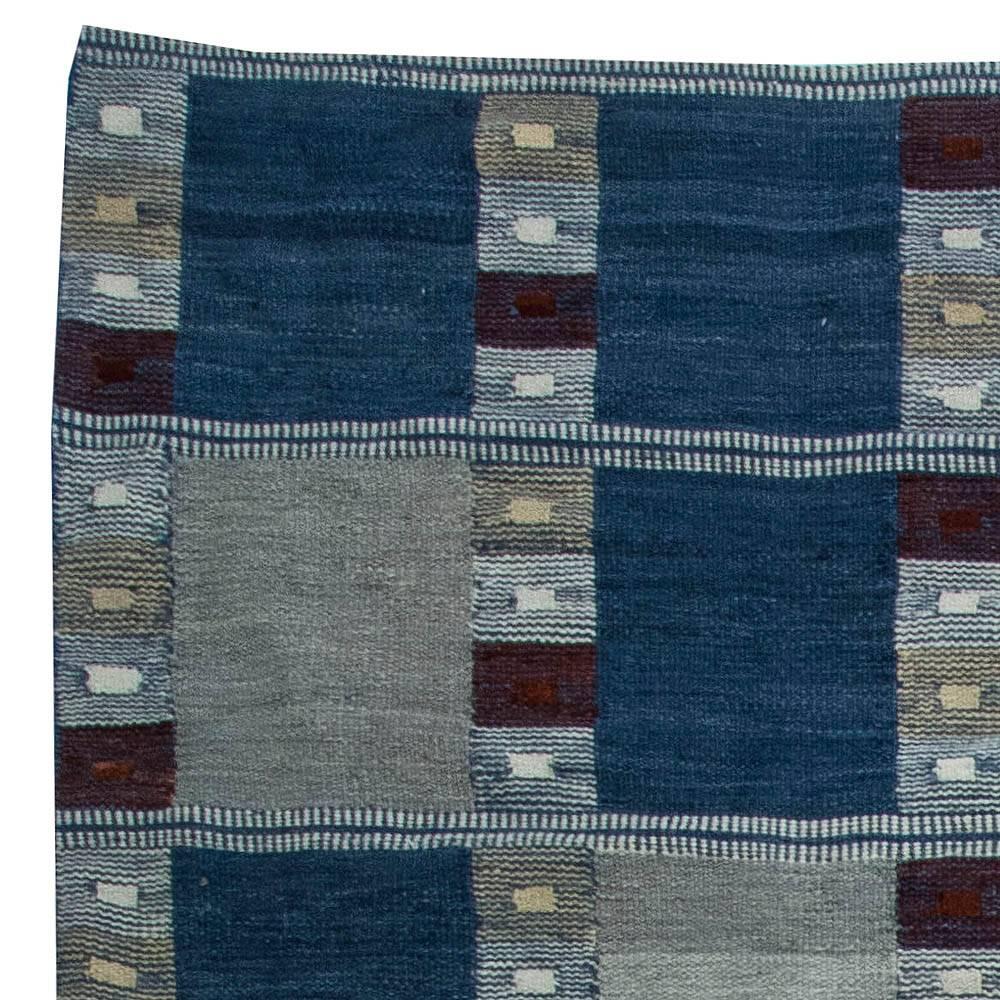 Swedish Design Flat-Weave Rug In Excellent Condition In New York, NY