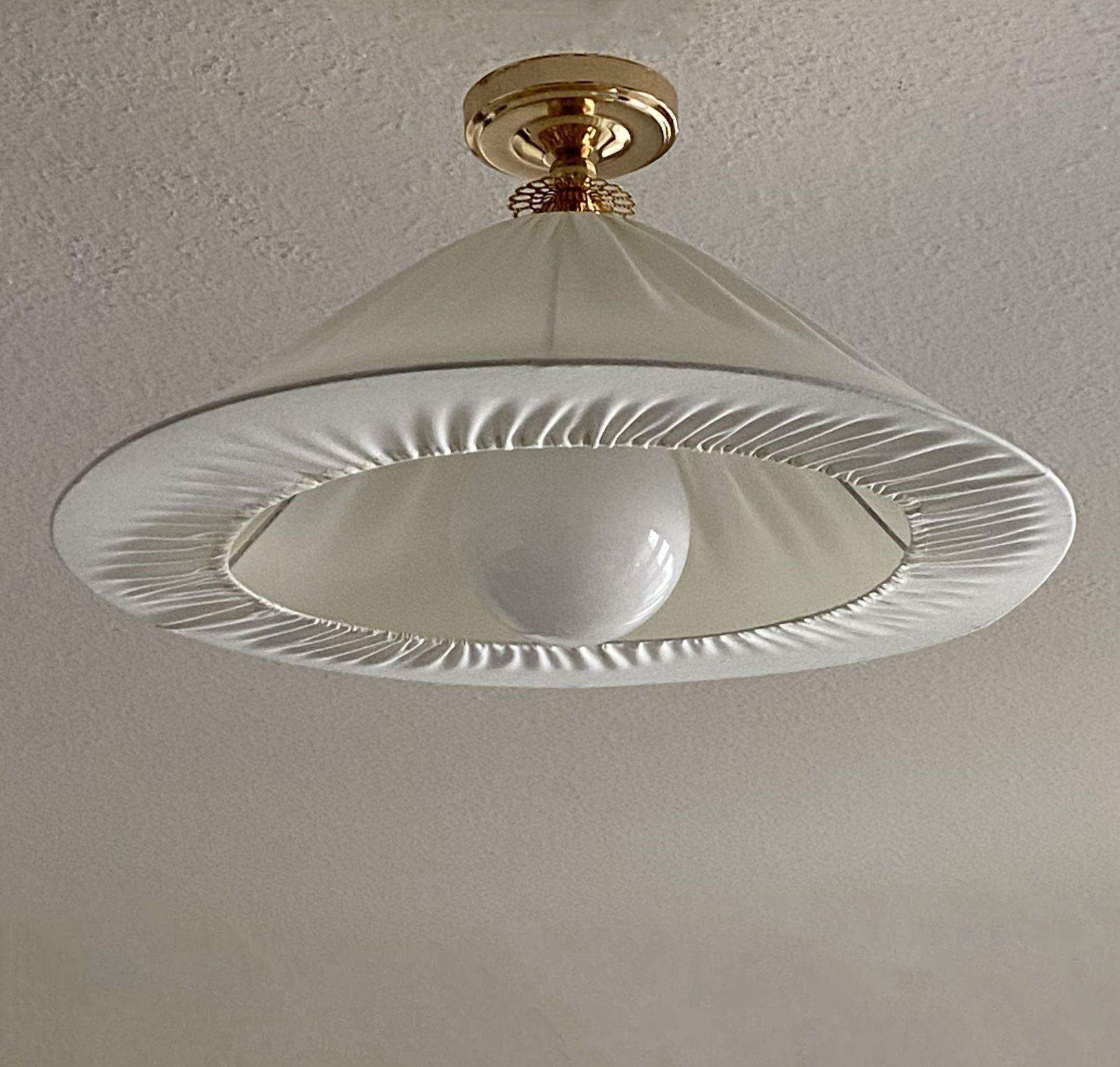 Empotrable textil de latón de diseño sueco de mediados de siglo,  Finlandia, años 50 Sueco en venta