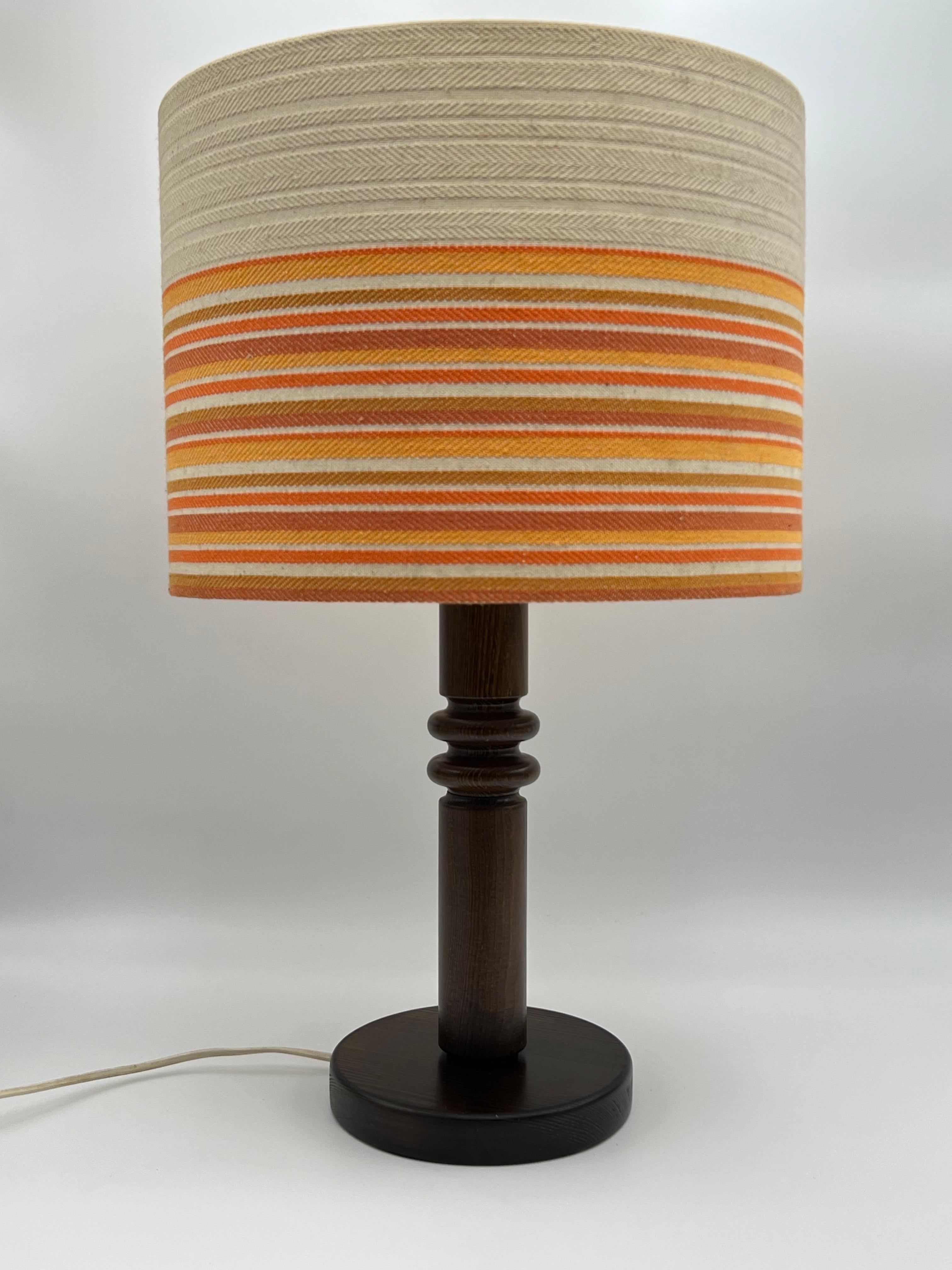 Swedish Design, Nature Pine Table Lamp, 1970s, Uno Kristiansson Style For Sale 7