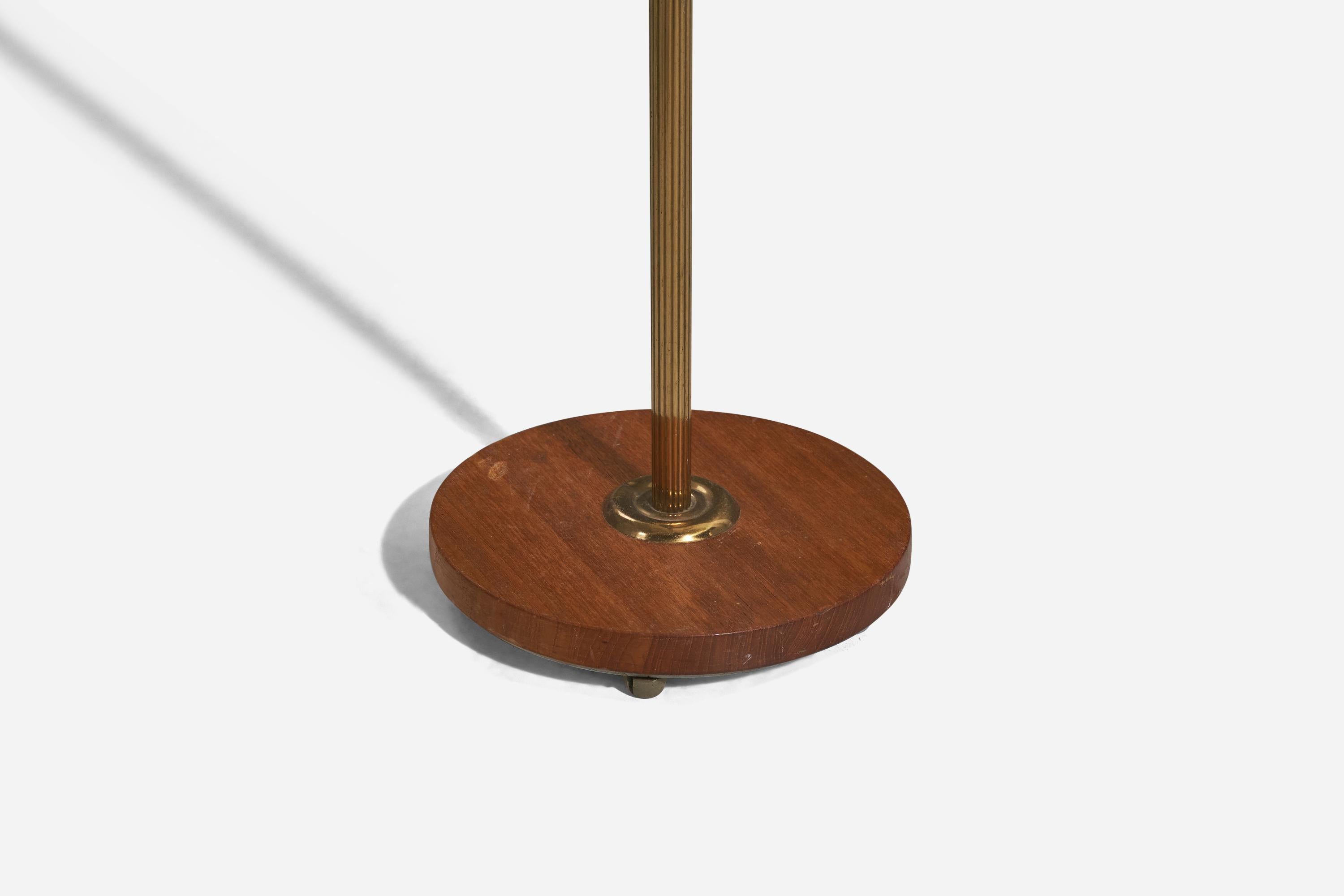 Swedish Designer, Adjustable Floor Lamp, Brass, Teak, Rattan, Sweden, 1950s In Good Condition For Sale In High Point, NC