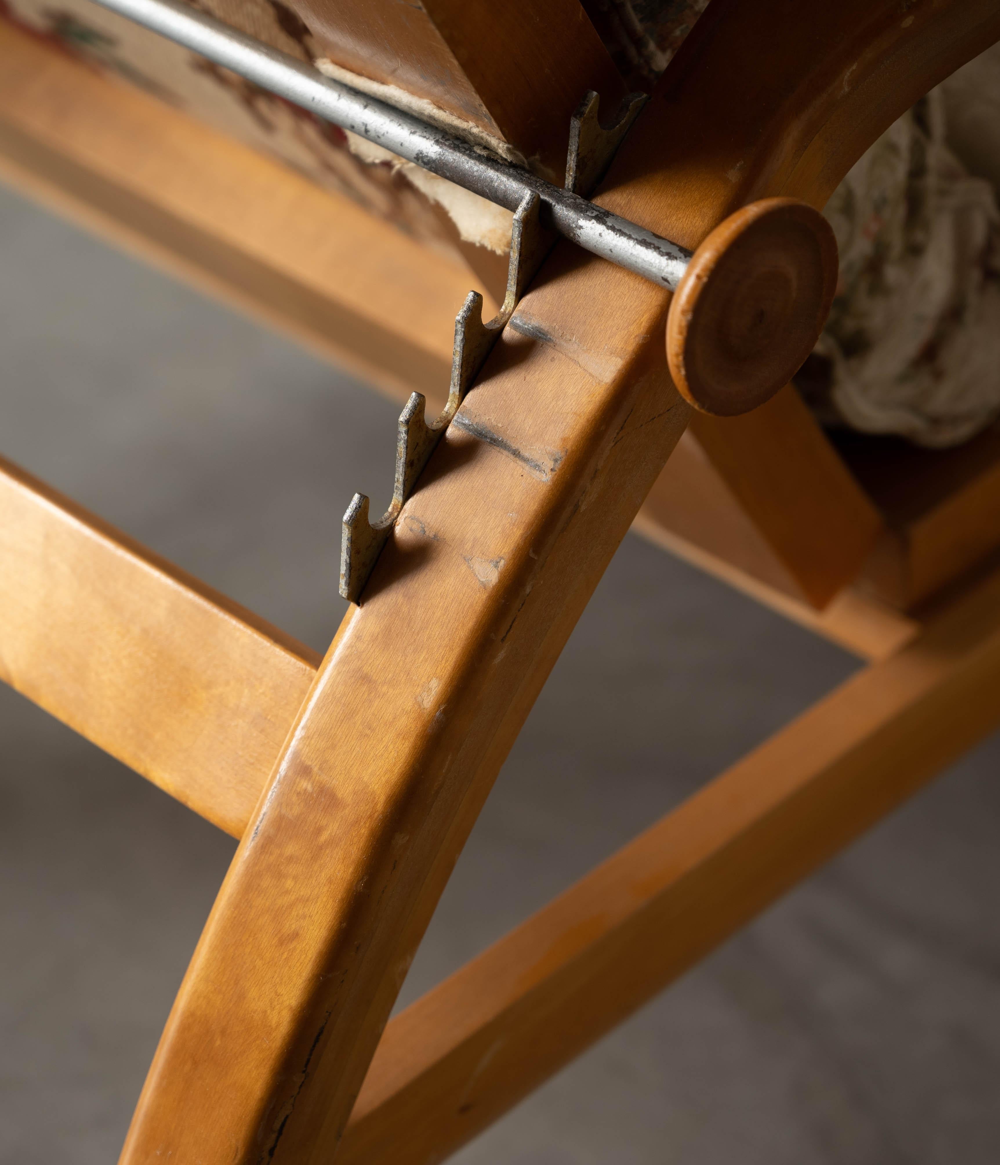 Swedish Designer, Adjustable Lounge Chair, Wood, Fabric, Metal Sweden, 1940s 4