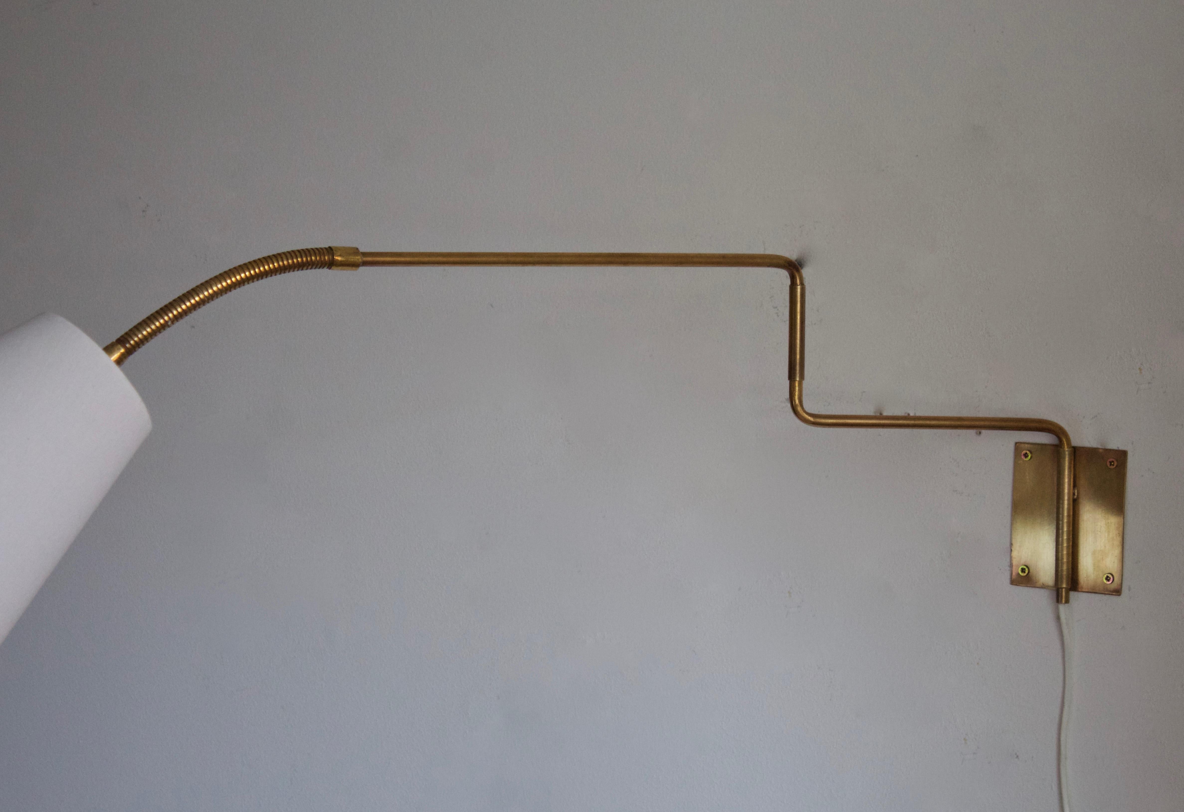 Swedish Designer, Adjustable Wall Light, Brass, Fabric, Sweden, 1940s In Good Condition In High Point, NC