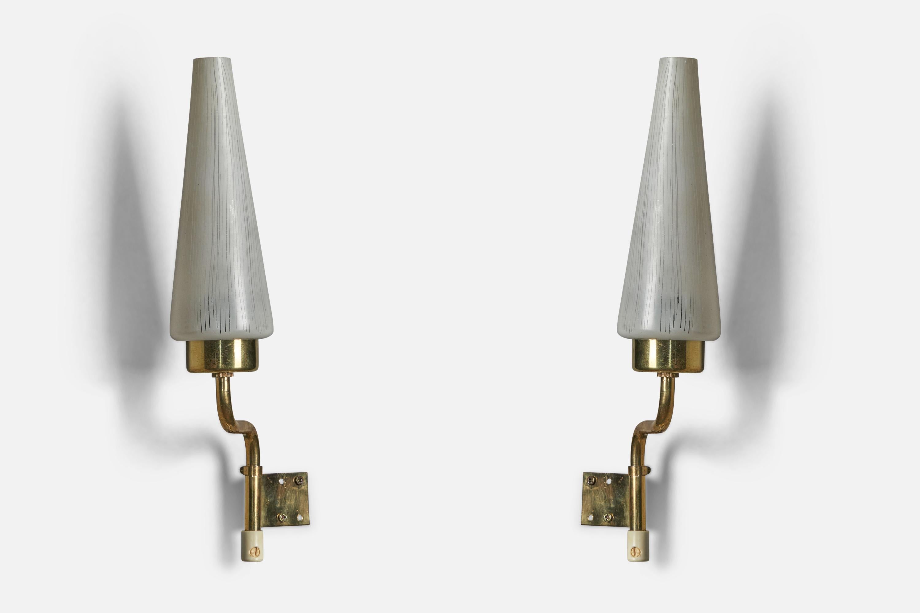 Swedish Designer, Adjustable Wall Lights, Brass, Glass, Sweden, 1940s In Good Condition For Sale In High Point, NC