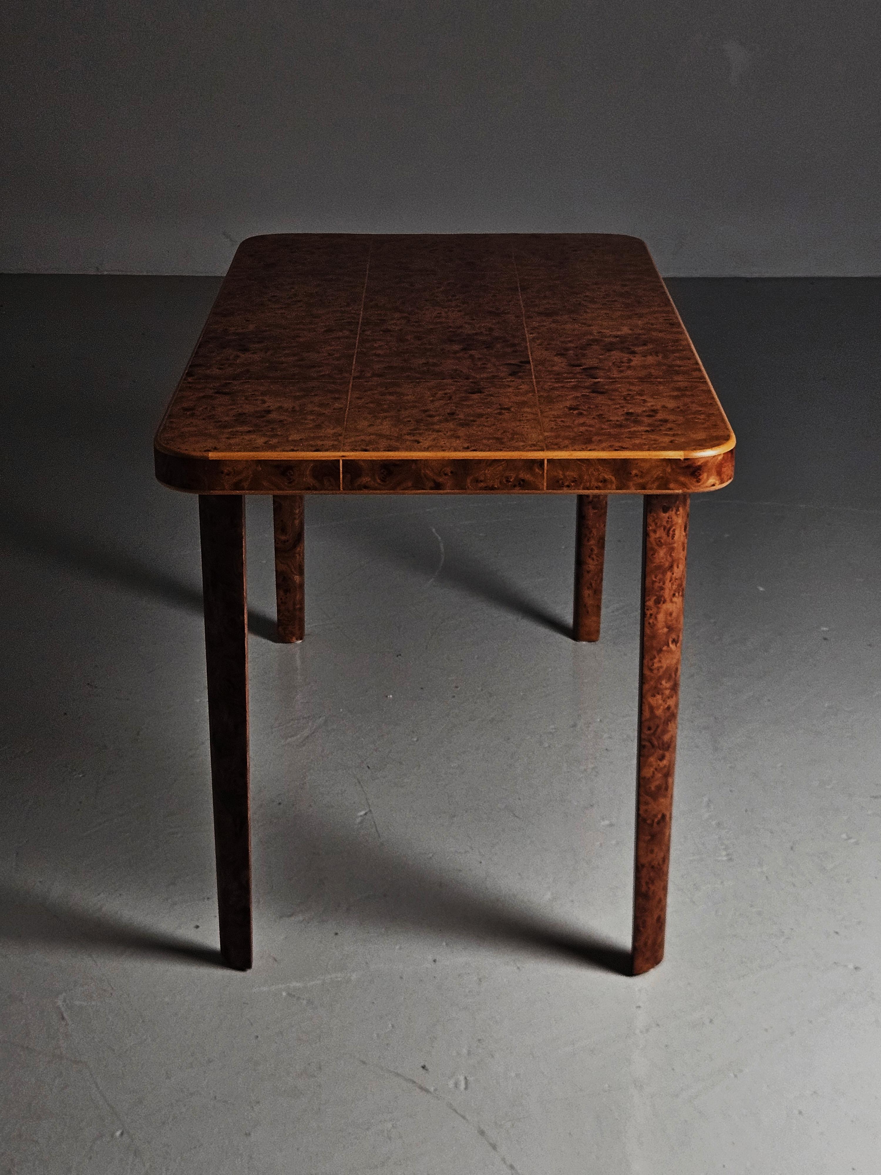 Schwedischer Designer-Couchtisch aus alder-Wurzelholz von Reiners, Schweden, 1940er Jahre (Skandinavische Moderne) im Angebot