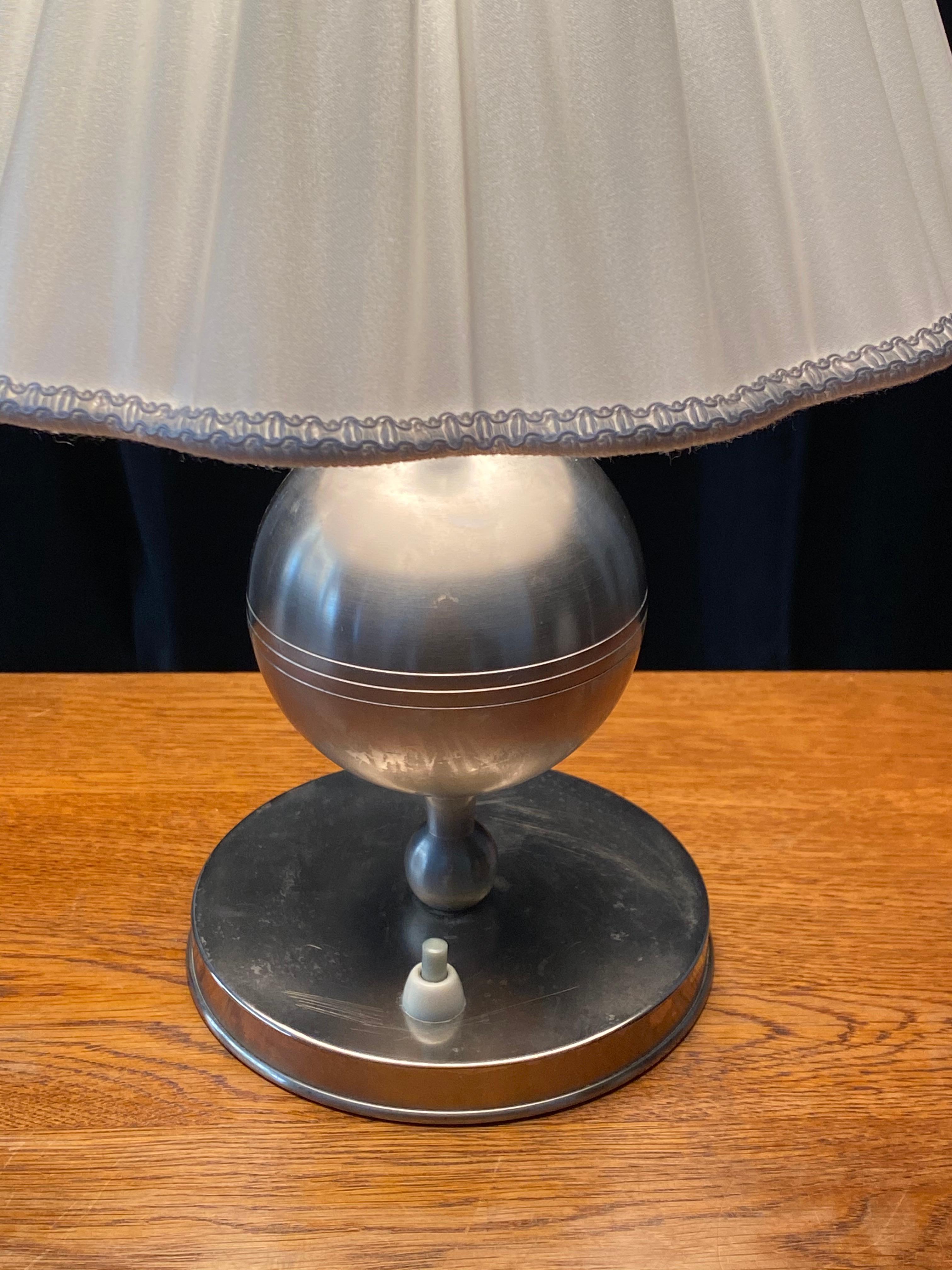 Mid-20th Century Swedish Designer, Art Deco Table Lamp, Pewter, White Fabric Sweden, 1930s