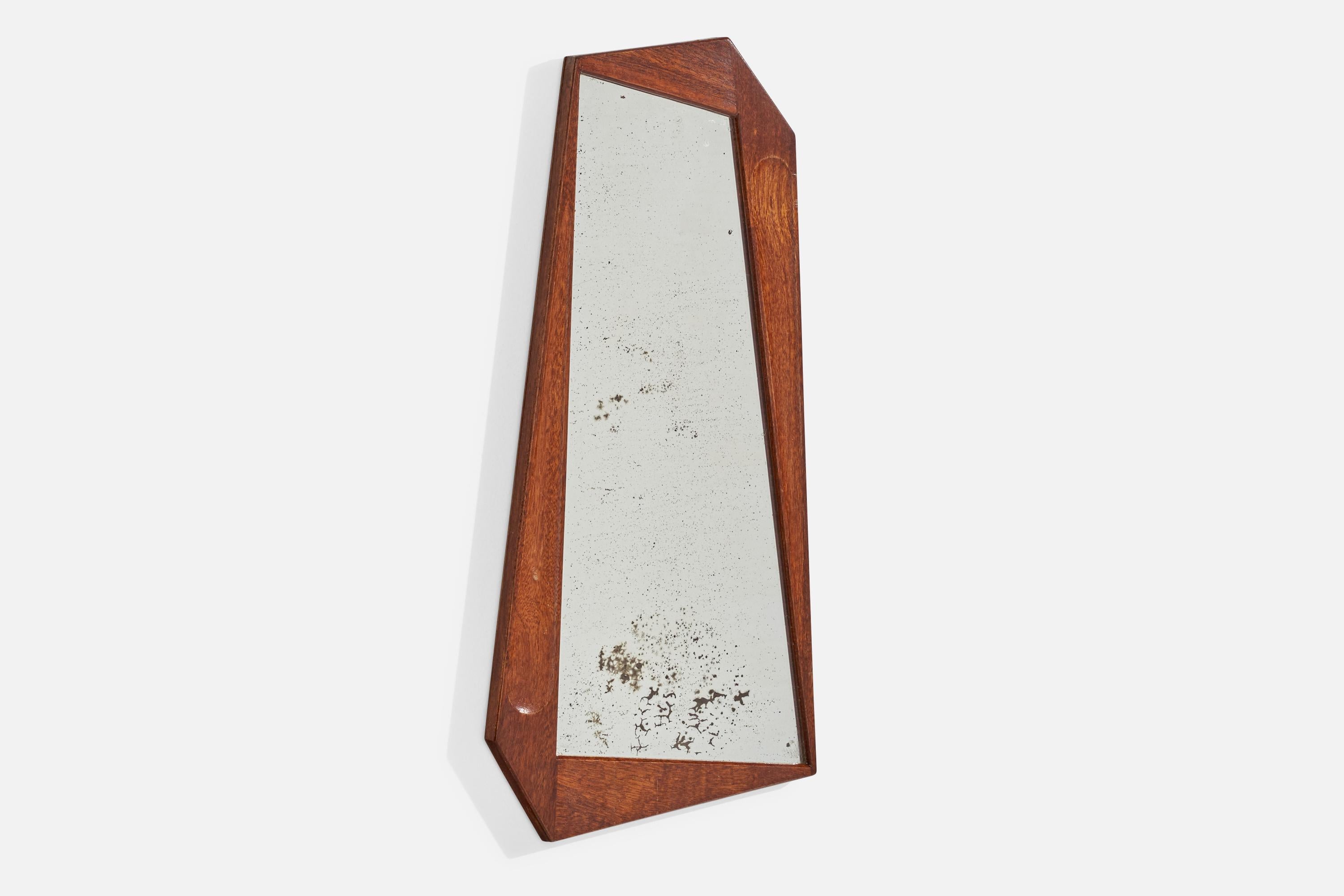 Mid-Century Modern Miroir mural asymétrique de designer suédois, teck, Suède, années 1950 en vente